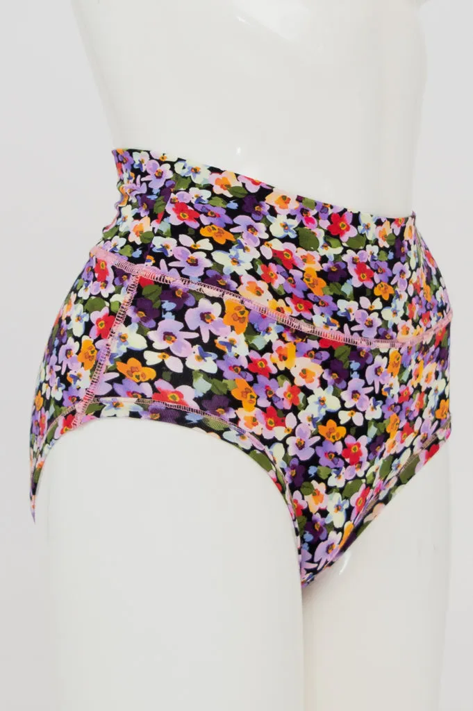 La Gaunche, Frolic, Bamboo sold by Blue Sky product image thumbnail 2