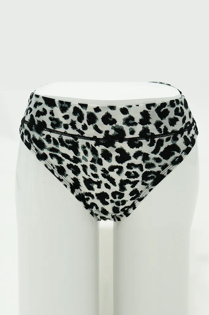 La Thong, BW Leopard, Bamboo sold by Blue Sky
