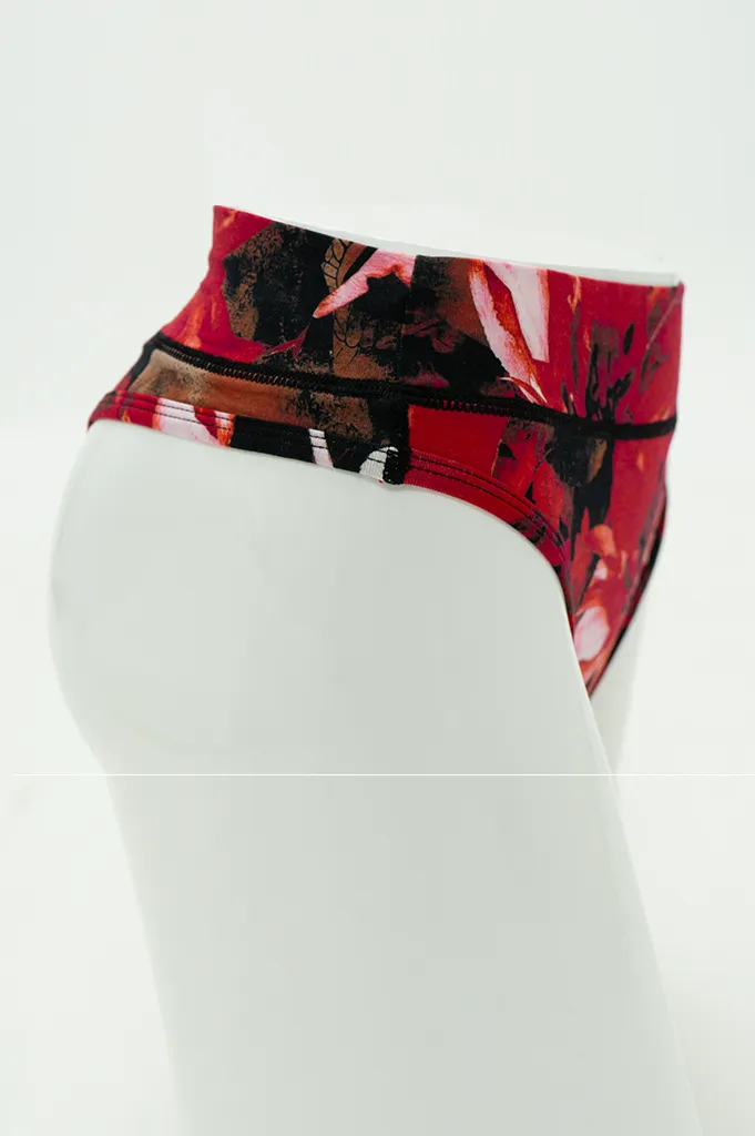 La Thong, Lipstick Poinsetta, Bamboo sold by Blue Sky product image thumbnail 2