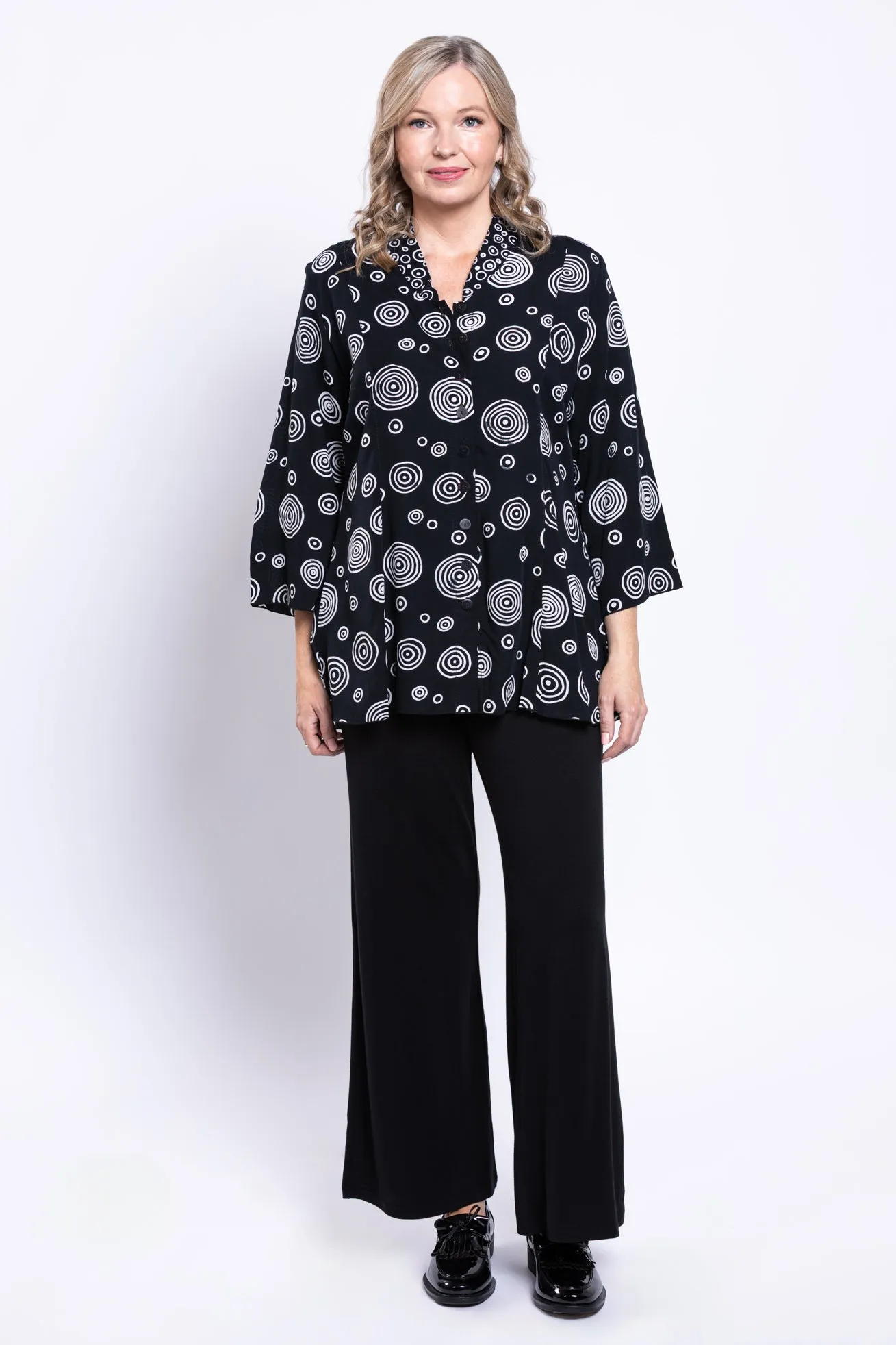 Mar 3/4 Blouse, BW Bubbles sold by Blue Sky product image thumbnail 5