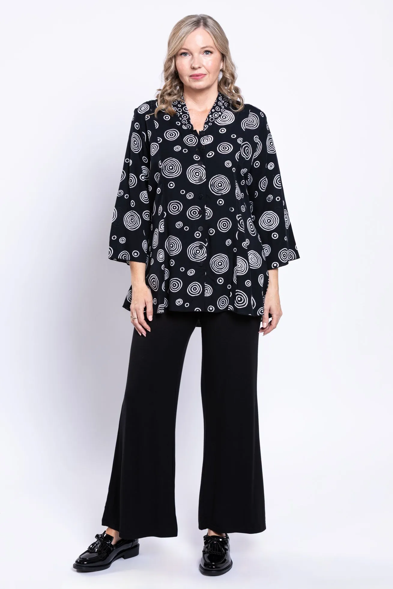 Mar 3/4 Blouse, BW Bubbles sold by Blue Sky product image thumbnail 2