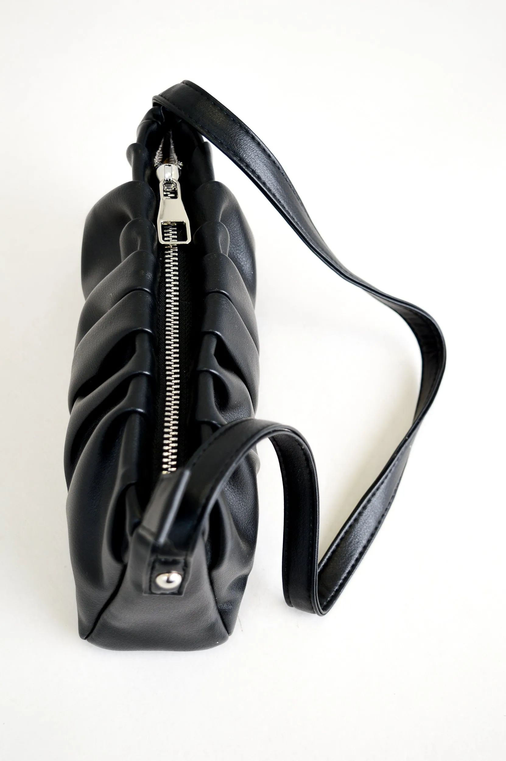 Janette Handbag, Black, Leather sold by Blue Sky product image thumbnail 5