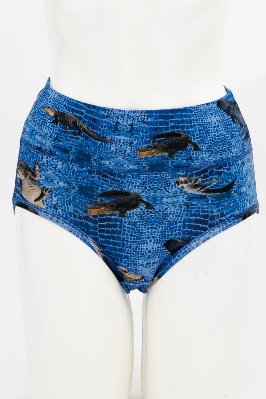 La Gaunche, Alligator, Bamboo sold by Blue Sky