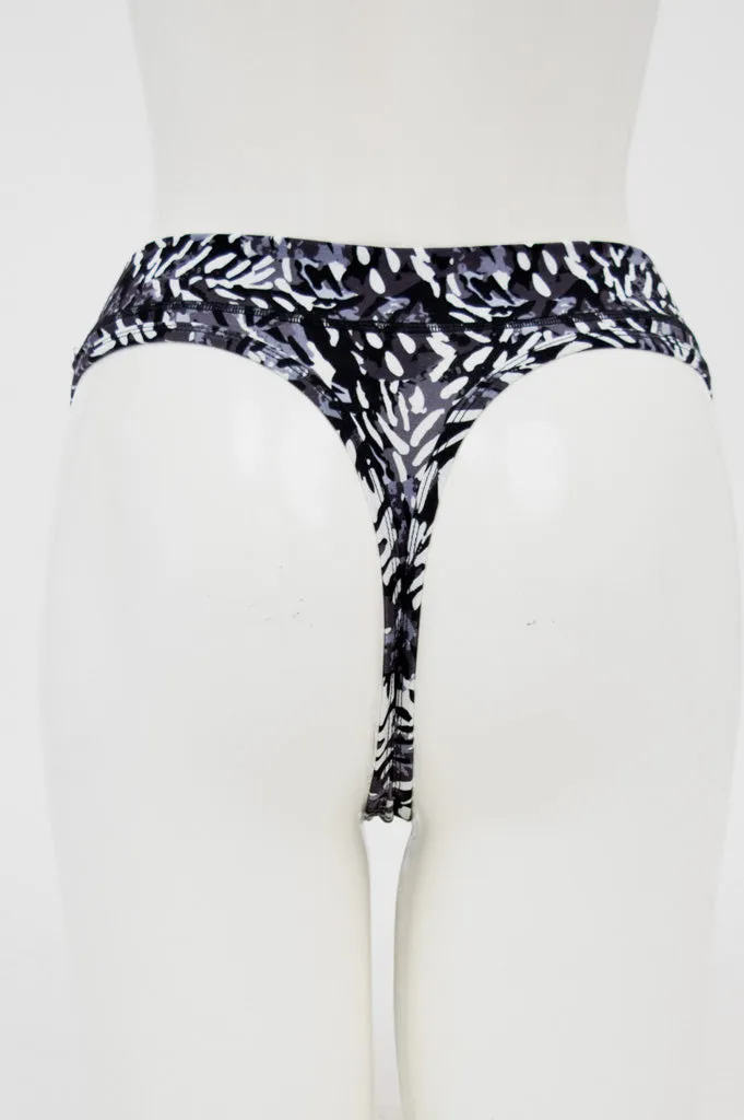 La Thong, Film Noir, Bamboo sold by Blue Sky product image thumbnail 2