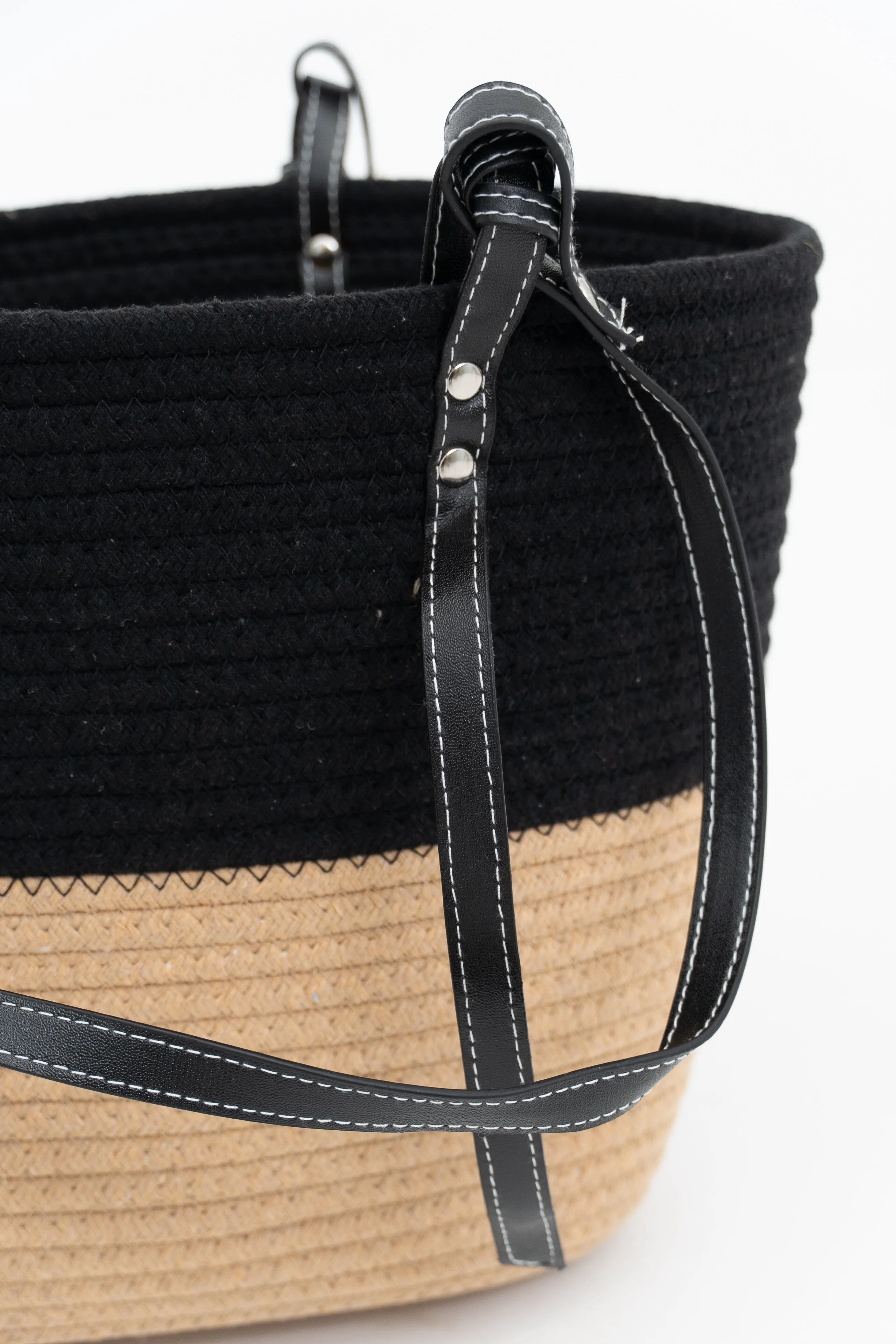 Mirna Handbag sold by Blue Sky product image thumbnail 4