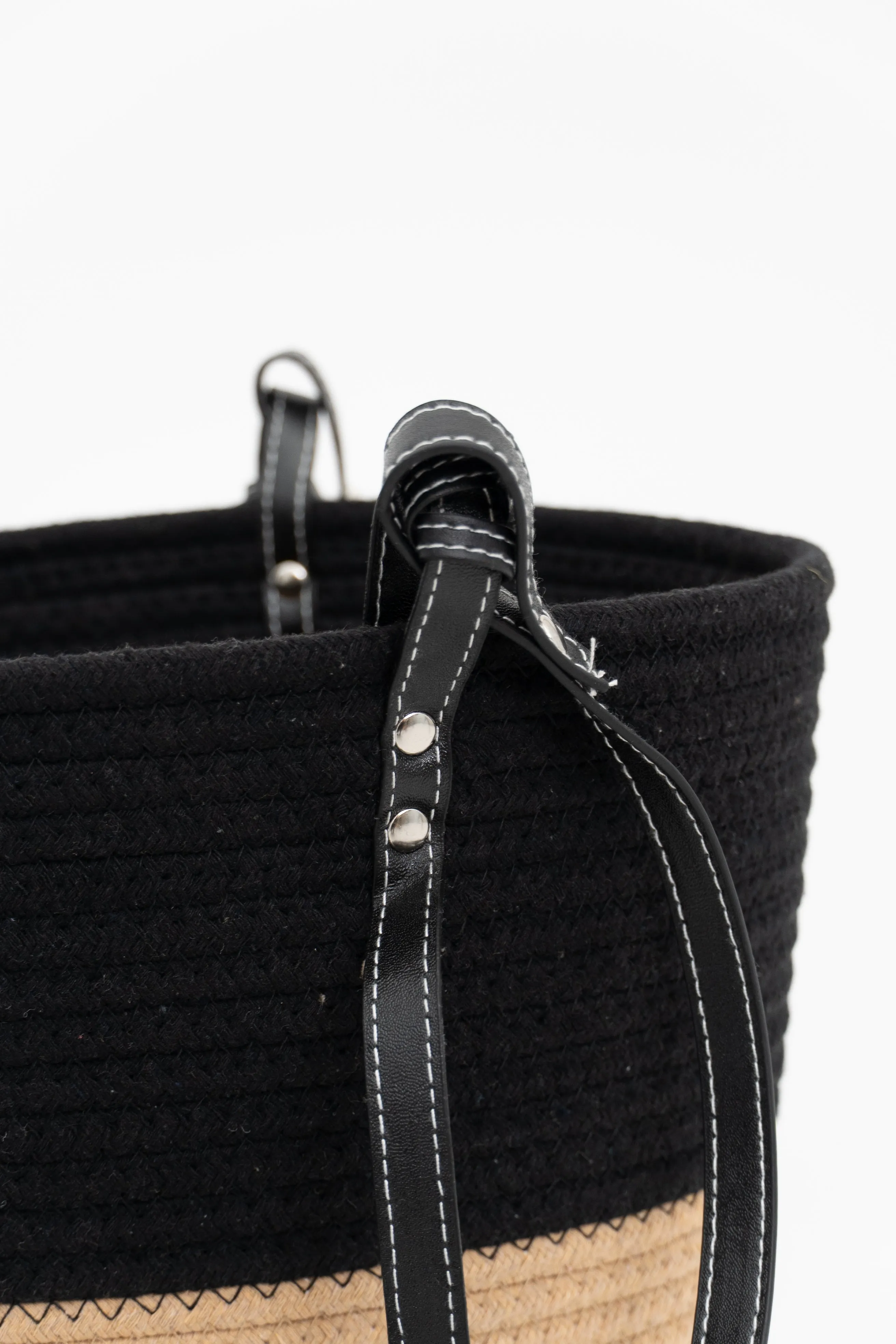 Mirna Handbag sold by Blue Sky product image thumbnail 2