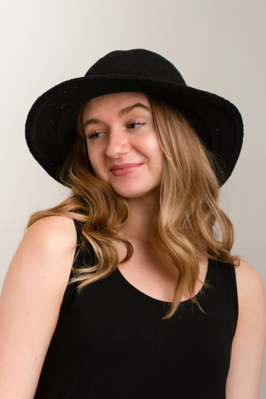 Black Hat, Cotton sold by Blue Sky