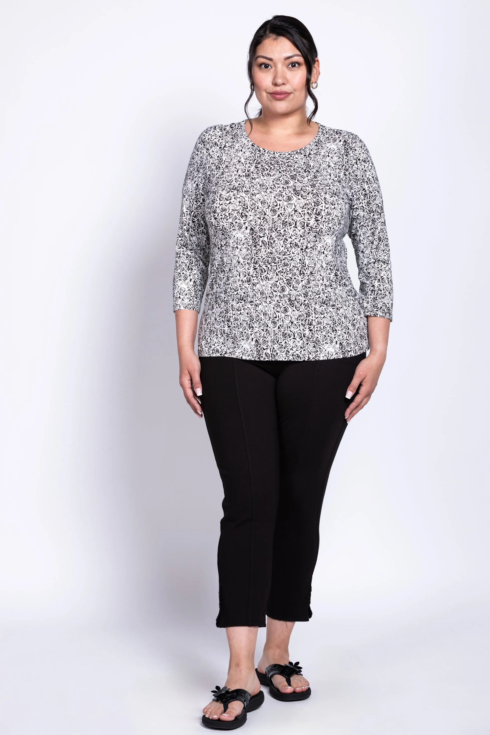 Margorie Top, BW Rosette, Bamboo sold by Blue Sky product image thumbnail 4