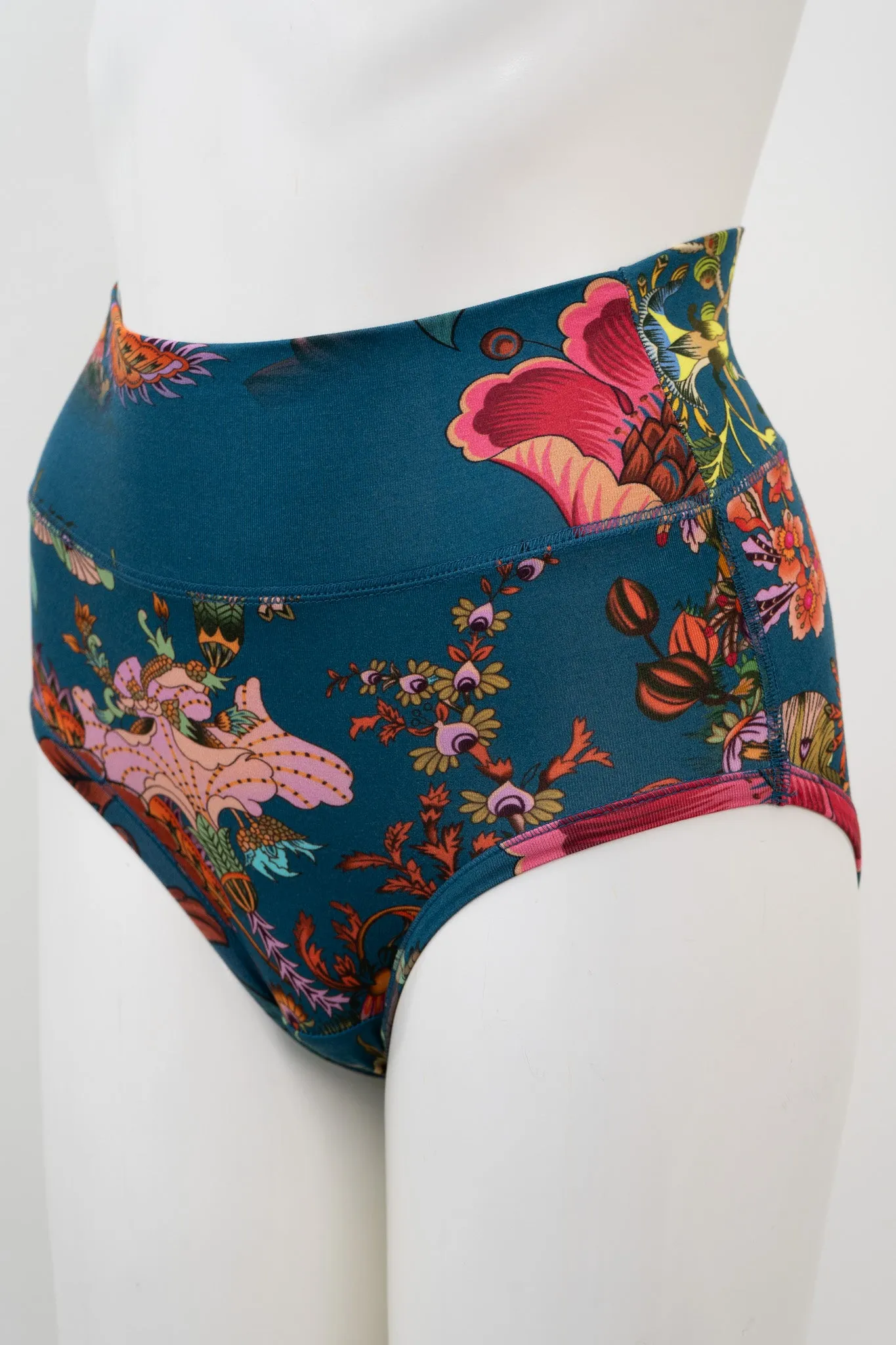 La Gaunche, Teal Fantasy, Bamboo sold by Blue Sky product image thumbnail 2