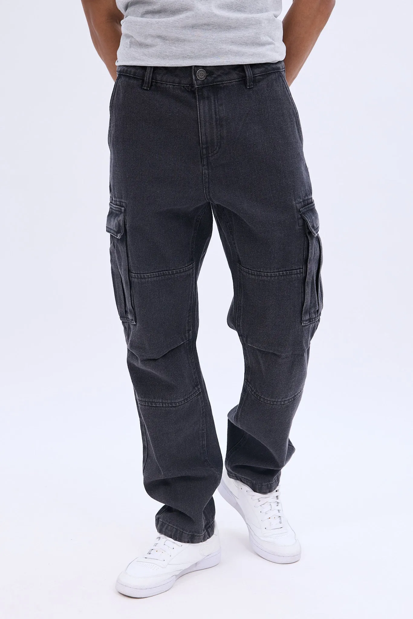 Cargo Jean sold by Bluenotes