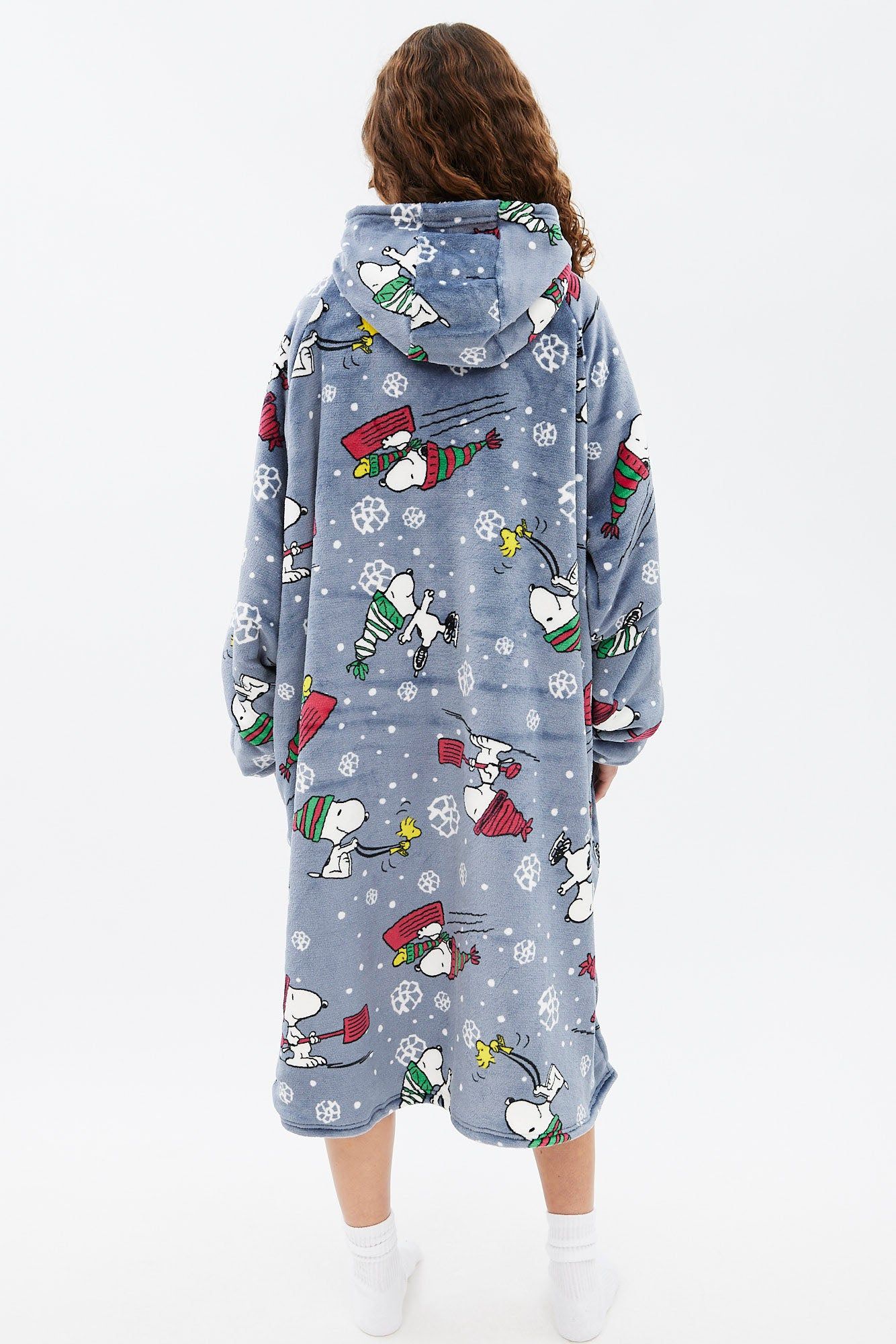 Peanuts Snoopy In The Snow Graphic Plush Sherpa Oversized Pullover Hoodie sold by Bluenotes product image thumbnail 4