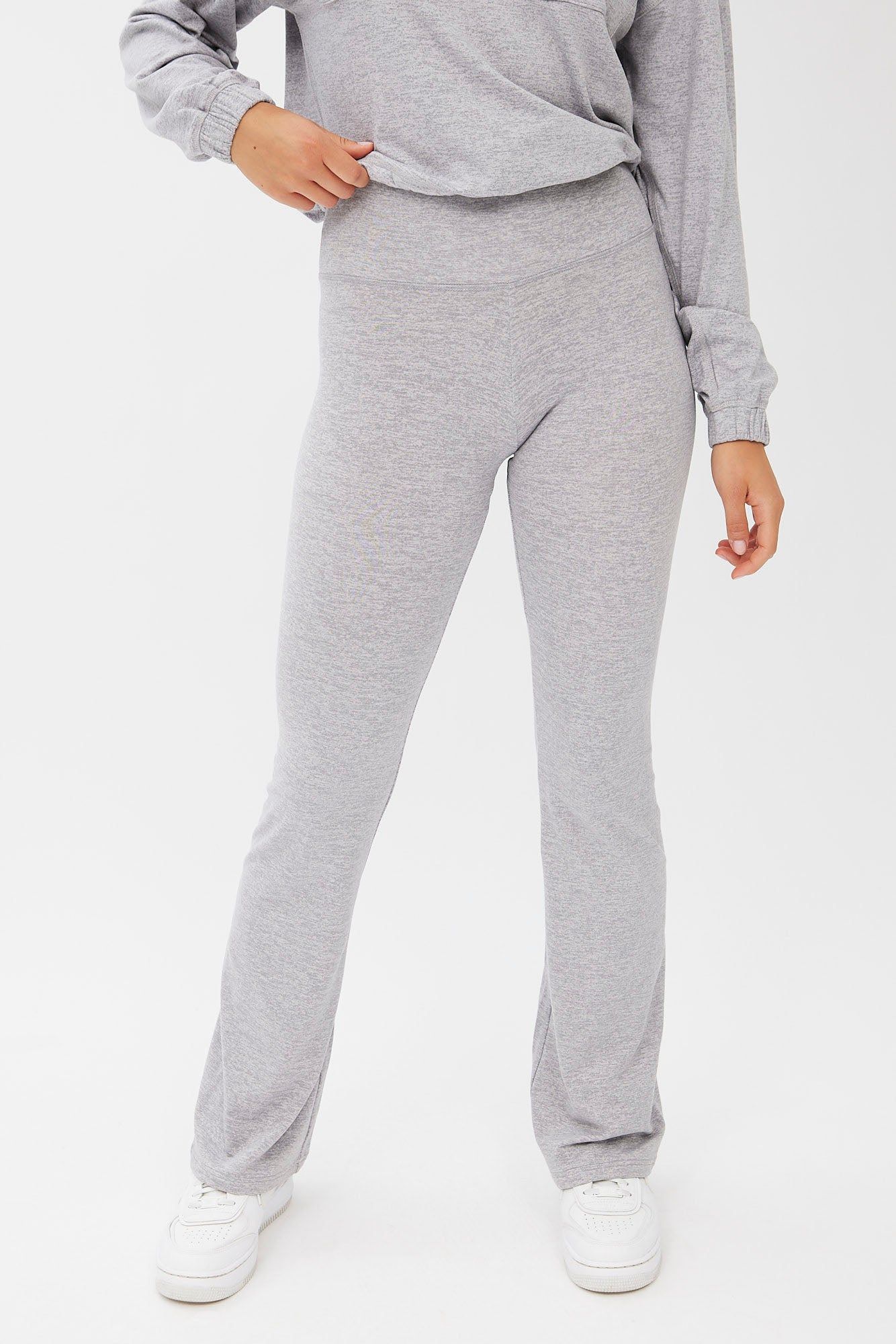 High Rise Super Soft Fleeceback Flare Legging sold by Bluenotes product image thumbnail 9