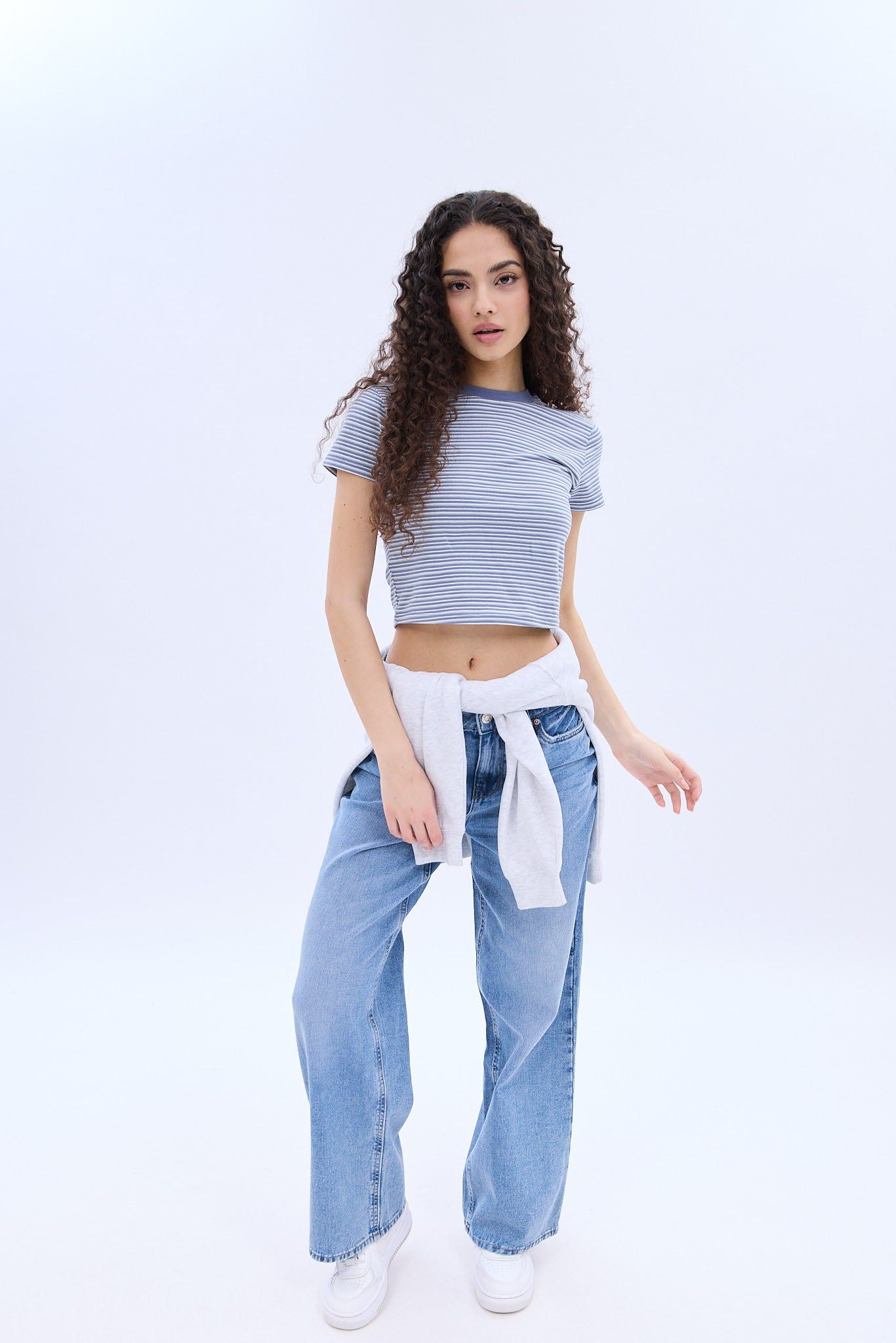 Super High Rise Wide Leg Jean sold by Bluenotes product image thumbnail 3