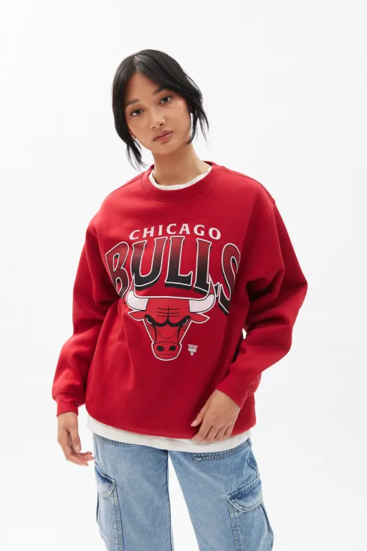 Chicago Bulls Graphic Crew Neck Oversized Sweatshirt sold by Bluenotes
