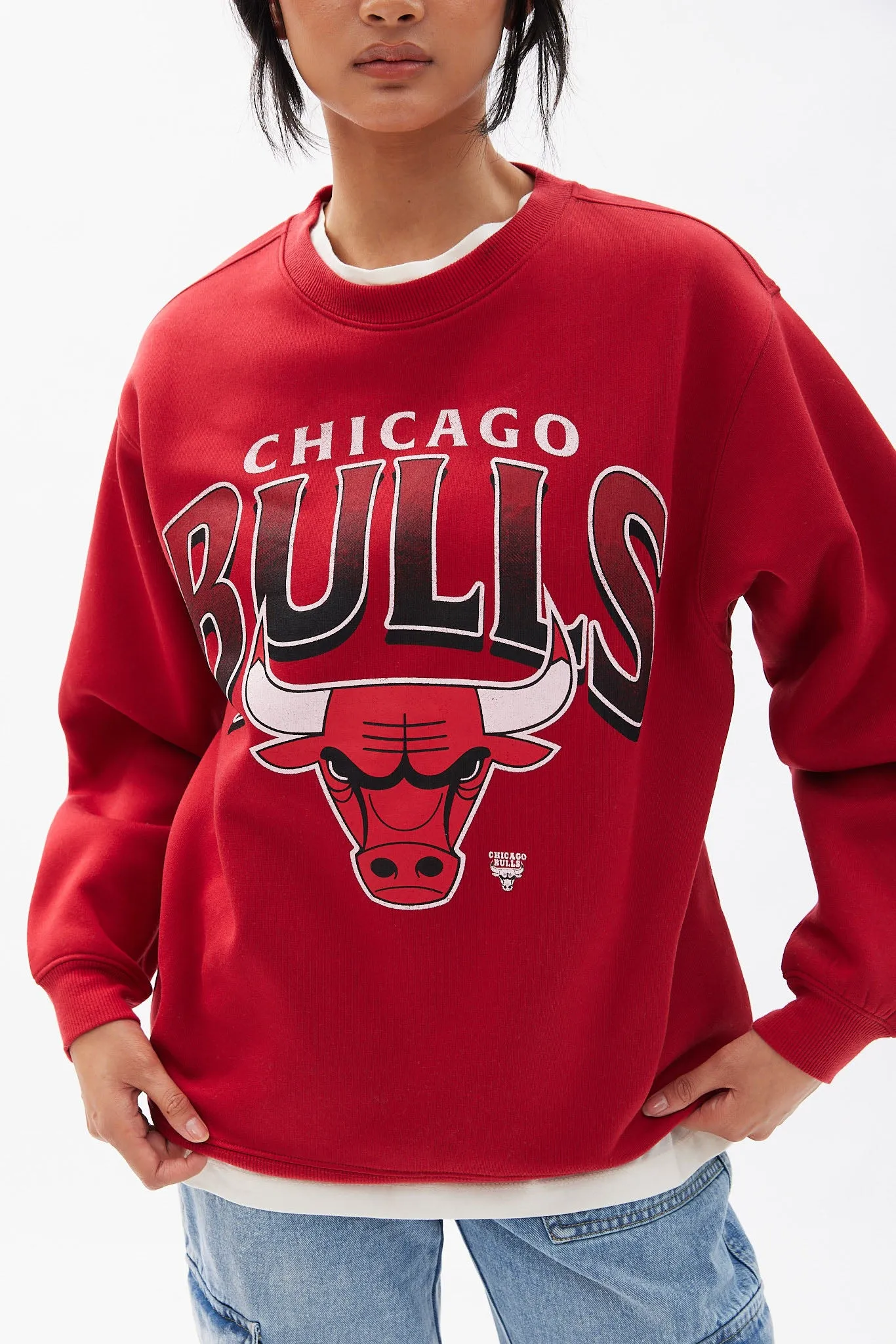 Chicago Bulls Graphic Crew Neck Oversized Sweatshirt sold by Bluenotes product image thumbnail 3