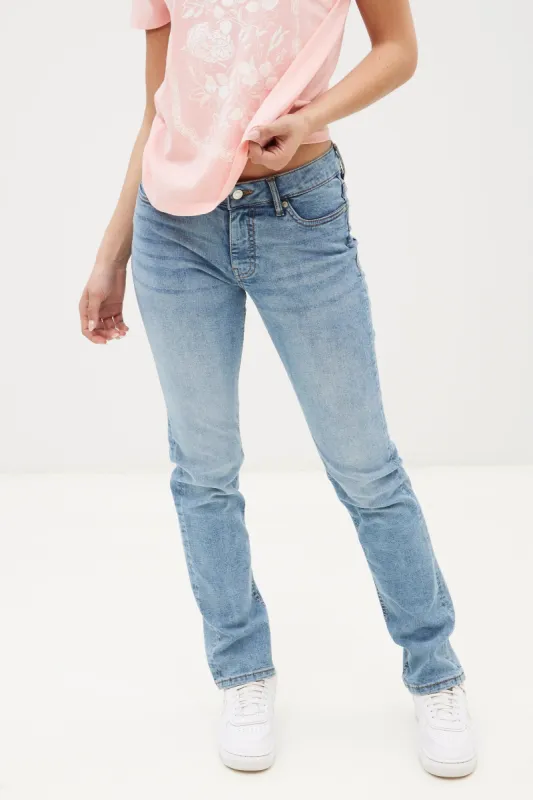 Lucky Brand Mid Rise Sweet Straight Jean 29" sold by Bluenotes