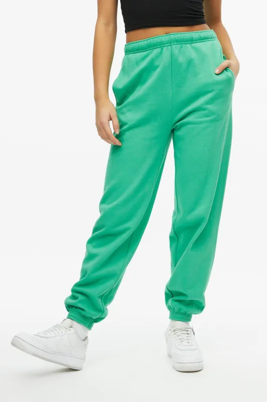 Oversized Jogger sold by Bluenotes