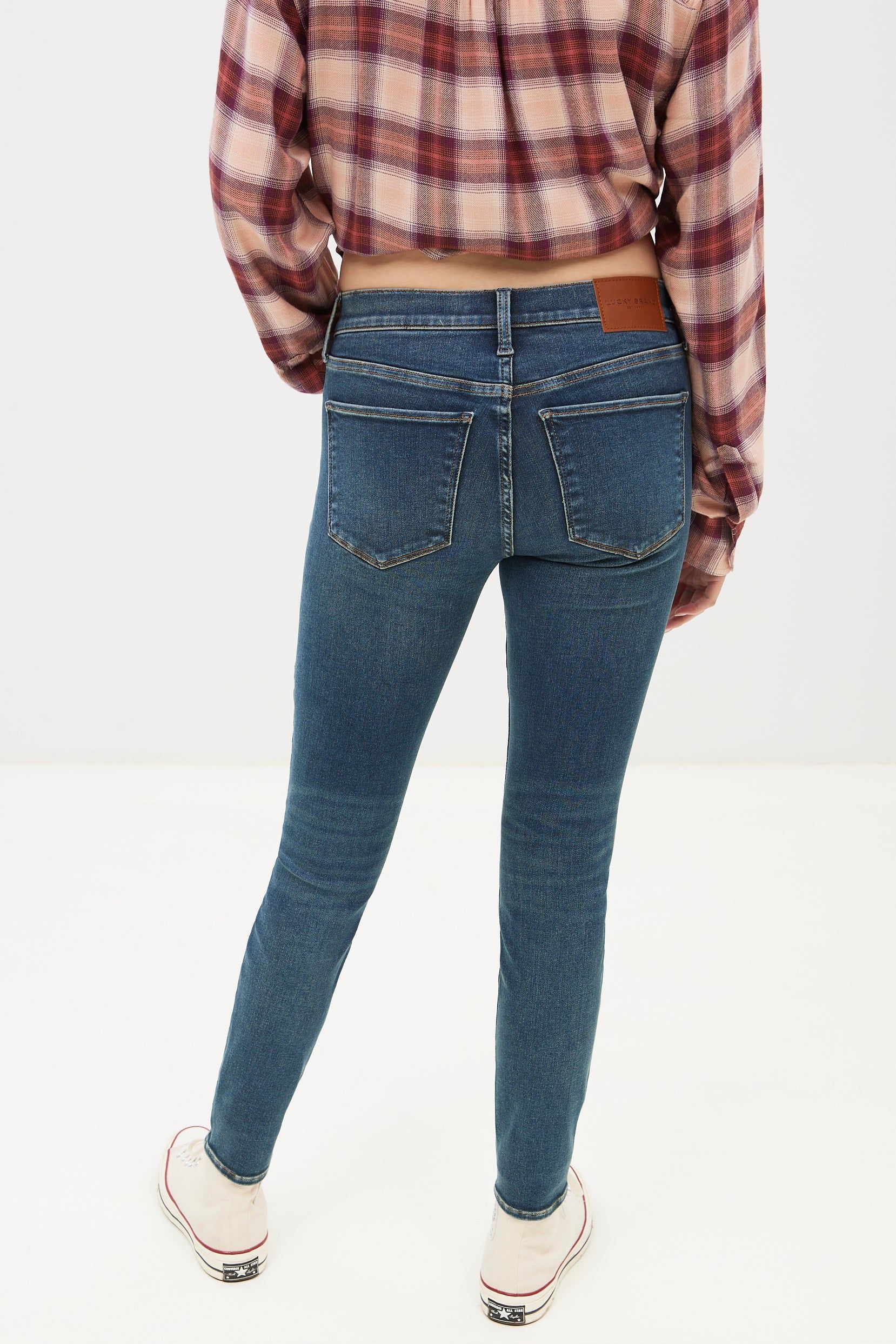 Mid Rise Ava Skinny Jean 31" sold by Bluenotes product image thumbnail 4