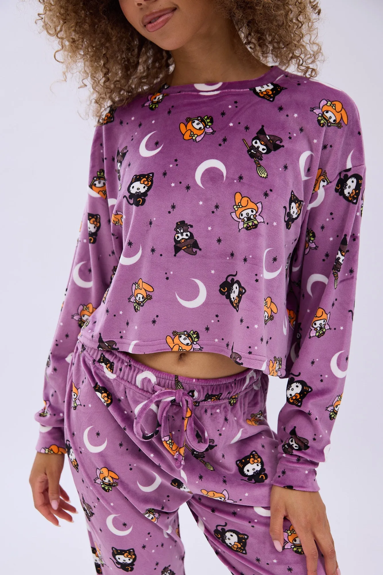 Hello Kitty And Friends Printed Velour Pajama Jogger And Tee Set sold by Bluenotes product image thumbnail 3