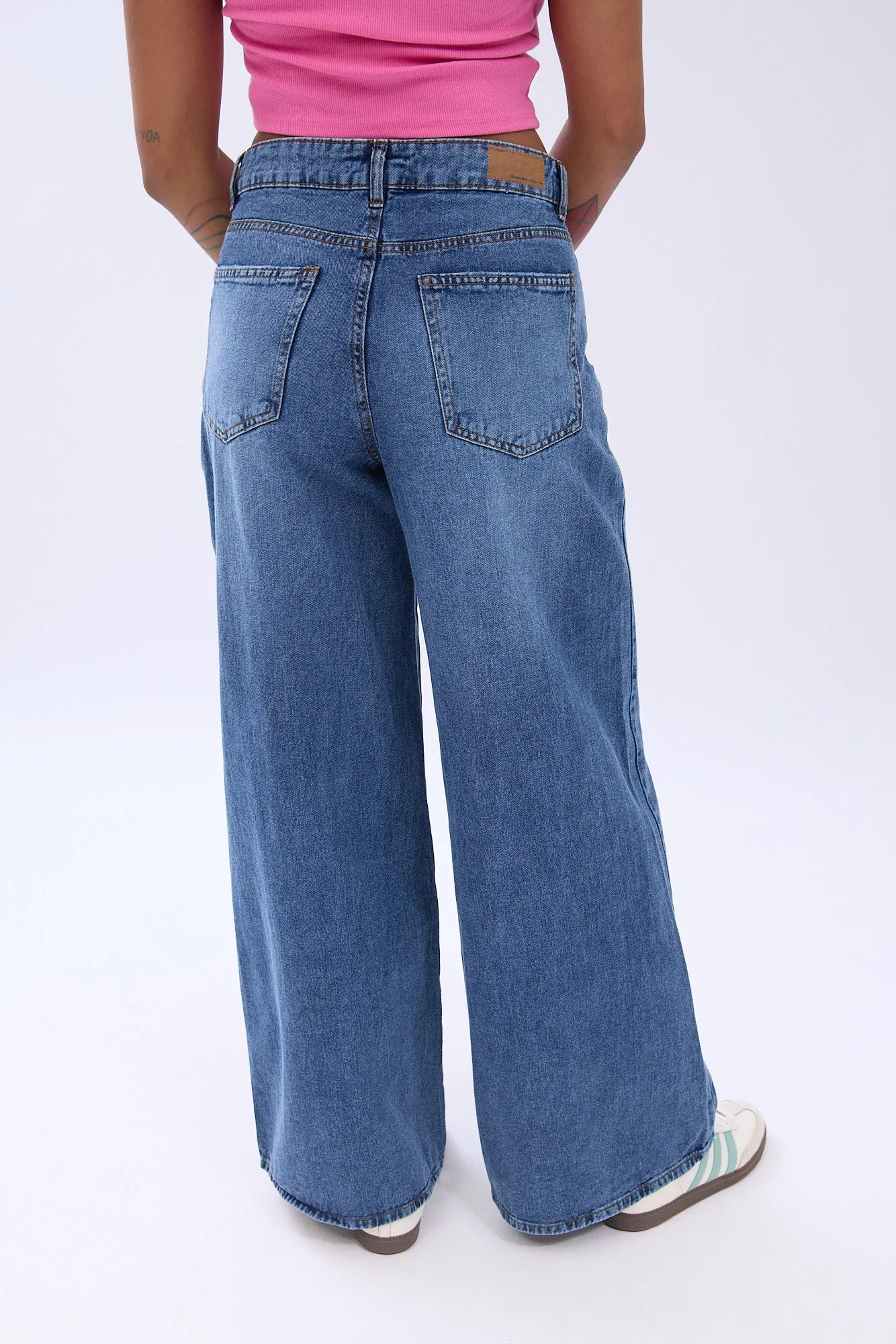 Super High Rise Flowfinity Ultra-Wide Leg Jeans sold by Bluenotes product image thumbnail 2