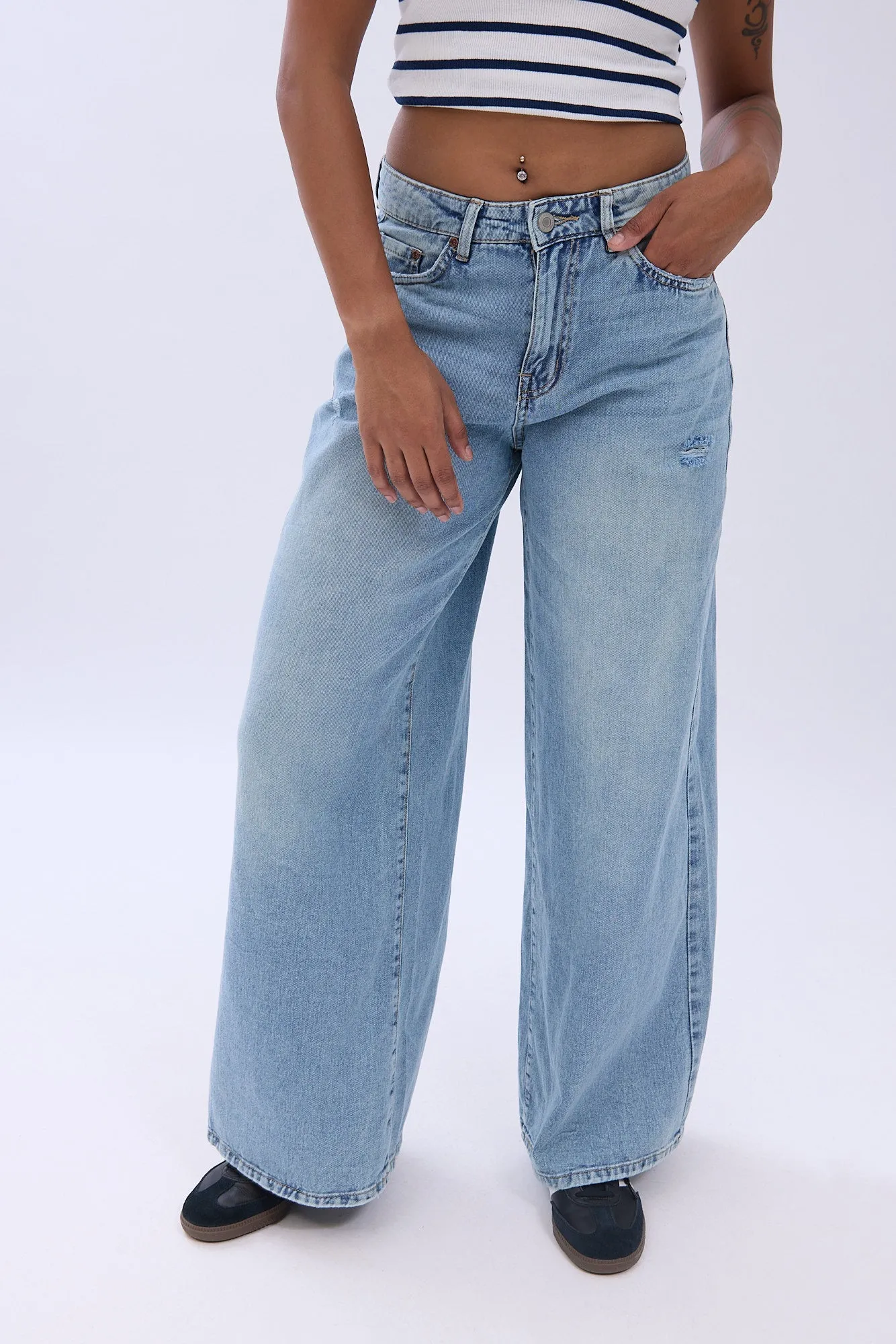 Super High Rise Flowfinity Ultra-Wide Leg Jeans sold by Bluenotes
