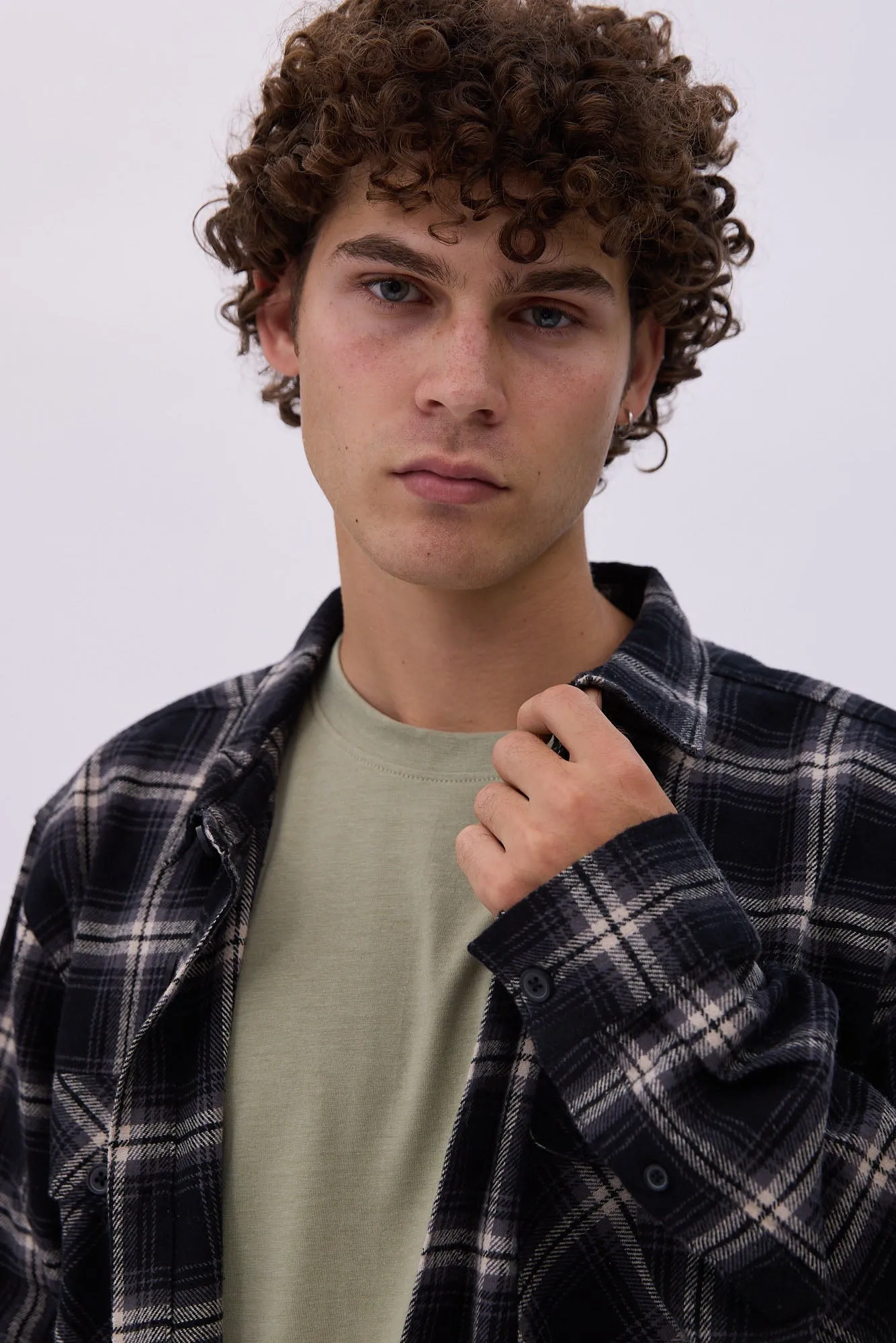 North Western 2 Pocket Plaid Flannel Overshirt sold by Bluenotes product image thumbnail 2