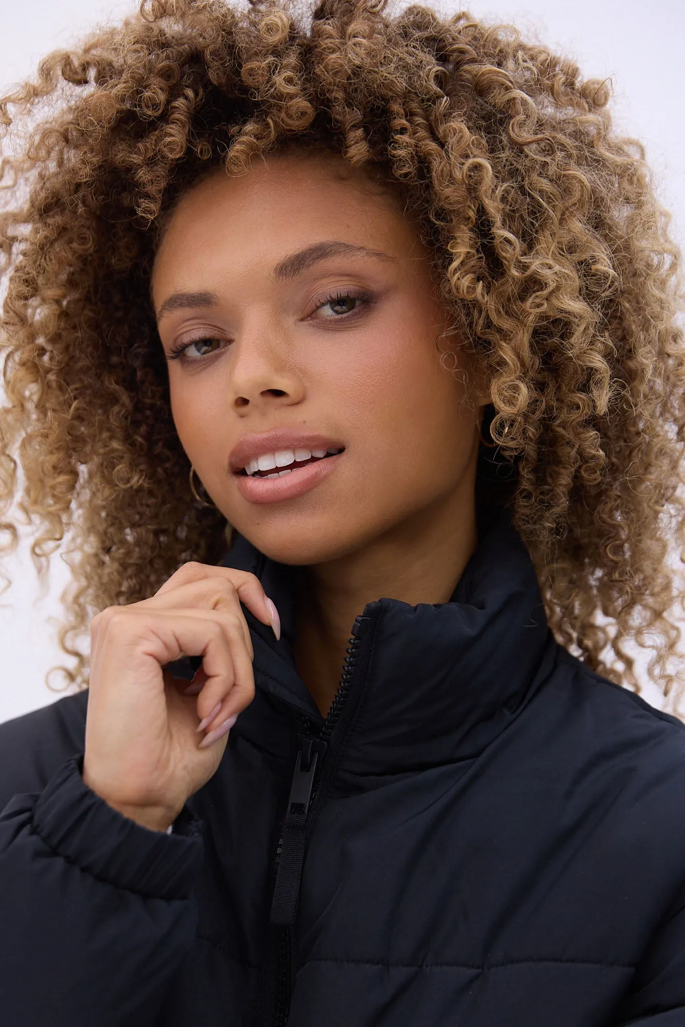 Cropped Mock Neck Puffer Jacket sold by Bluenotes product image thumbnail 4