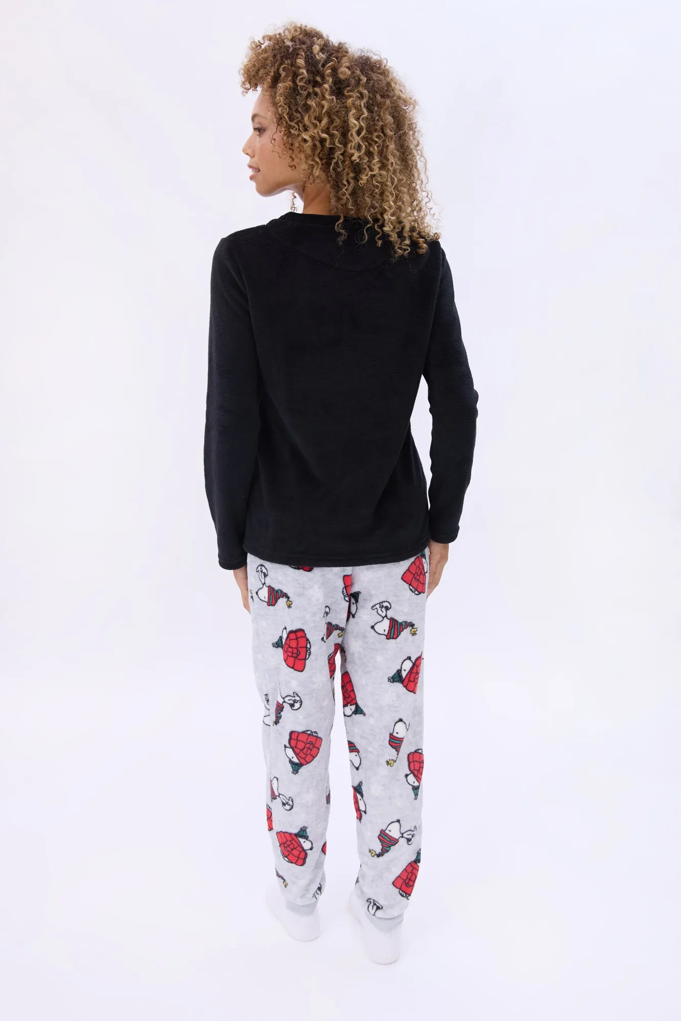 Peanuts Snoopy Puffer Jacket Printed Pajama Jogger And Tee Set sold by Bluenotes product image thumbnail 4