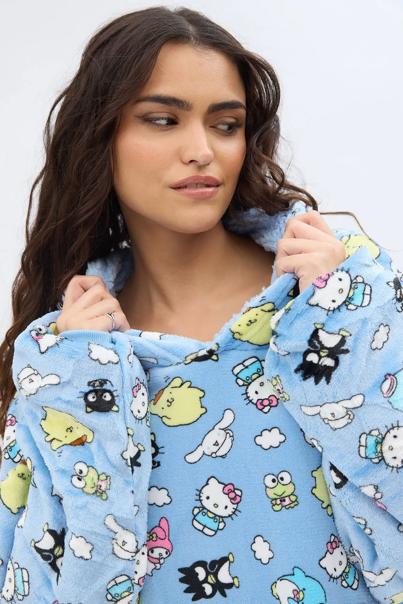 Hello Kitty And Friends Printed Oversized Hoodie sold by Bluenotes product image thumbnail 4