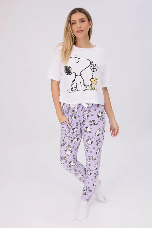 Peanuts Snoopy And Woodstock Super Soft Pajama Tee And Velour Pajama Jogger 2-Piece Set sold by Bluenotes