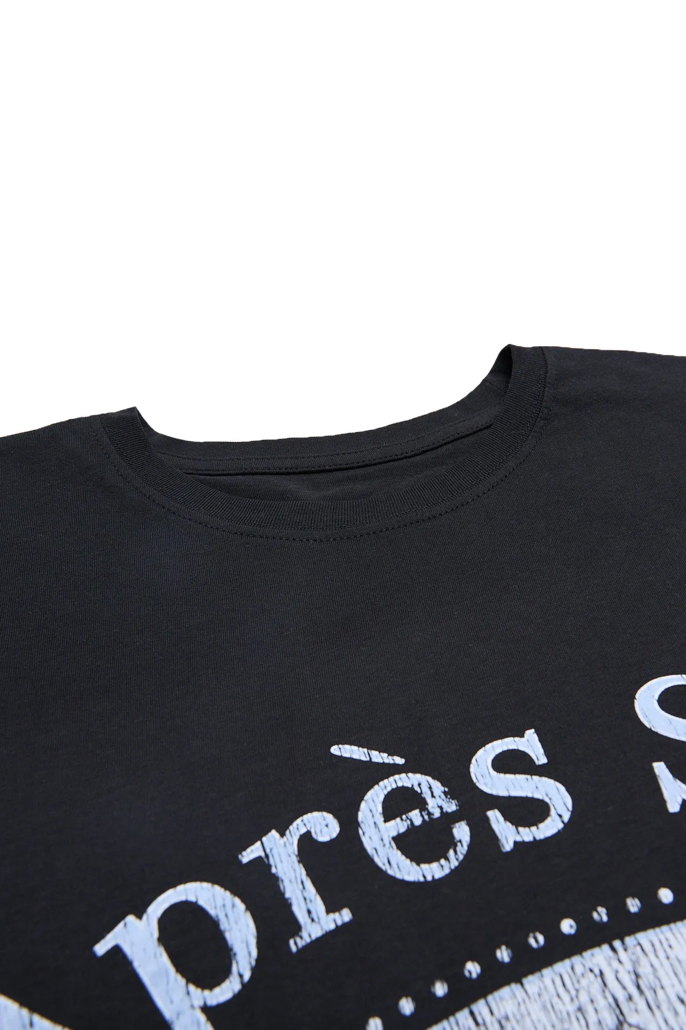 Après Ski Graphic Boyfriend Tee sold by Bluenotes product image thumbnail 2