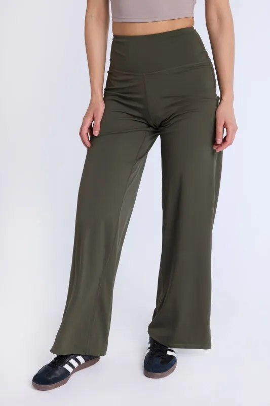 Super Smooth High Rise Straight Leggings made by Bluenotes
