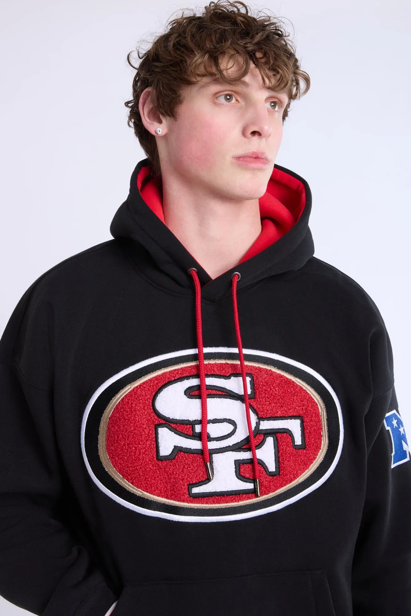San Francisco 49ers Graphic Chenille Applique Hoodie sold by Bluenotes product image thumbnail 2
