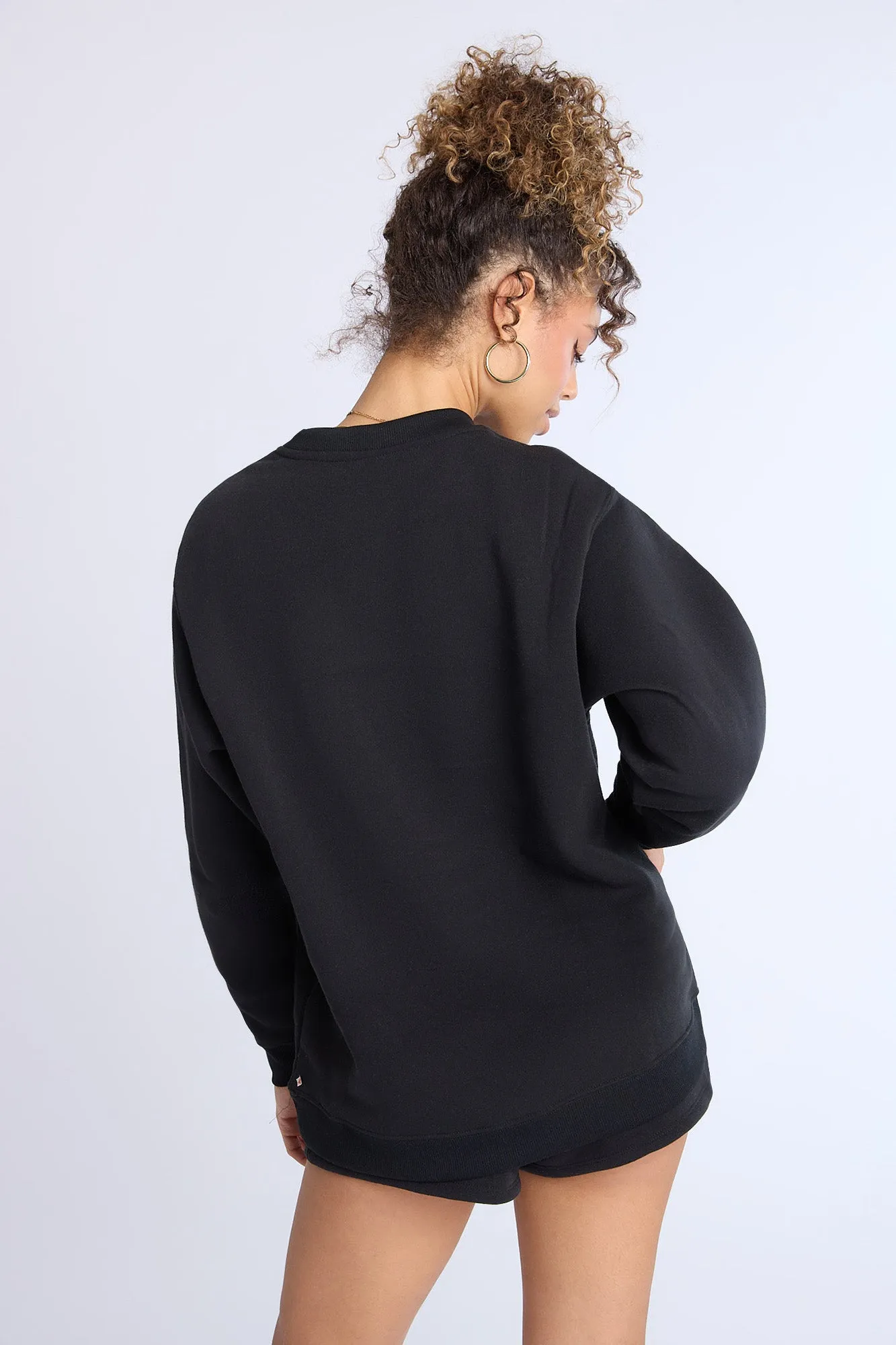 Chicago Bulls Graphic Crew Neck Oversized Sweatshirt sold by Bluenotes product image thumbnail 5