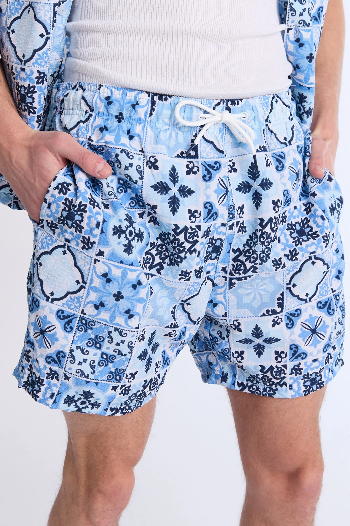 Mosaic Seersucker 5.5" Swim Trunks sold by Bluenotes product image thumbnail 2