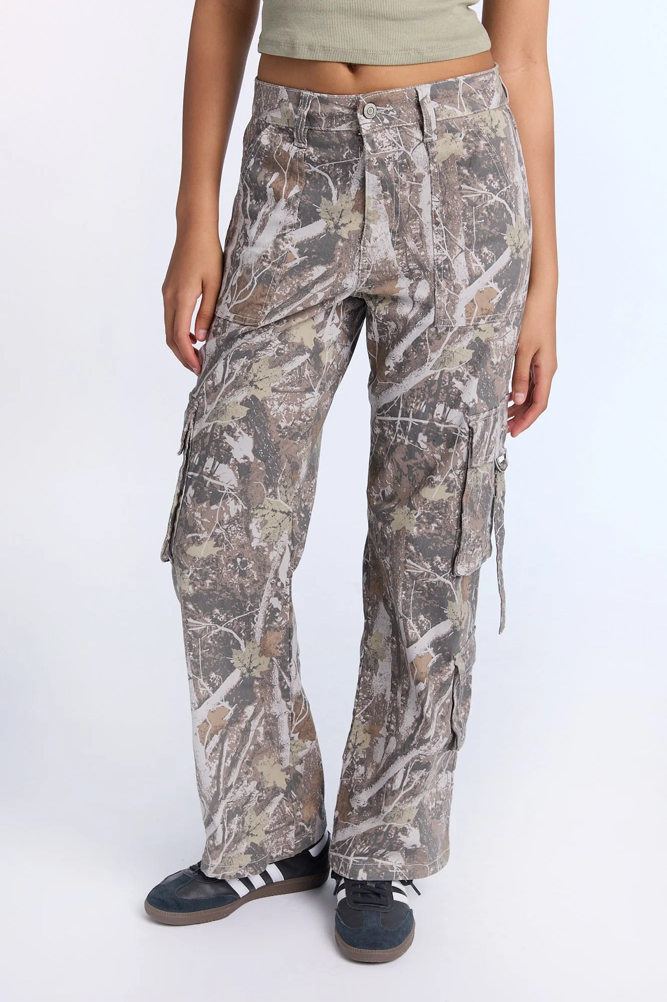 Super High Rise Twill D-Ring Cargo Pants sold by Bluenotes