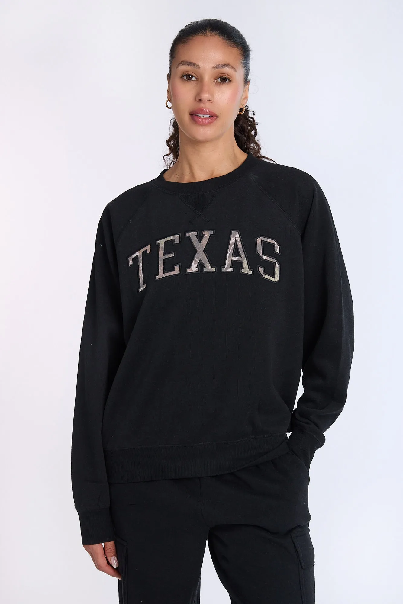 Graphic Raglan Sleeve Crew Neck Sweatshirt sold by Bluenotes