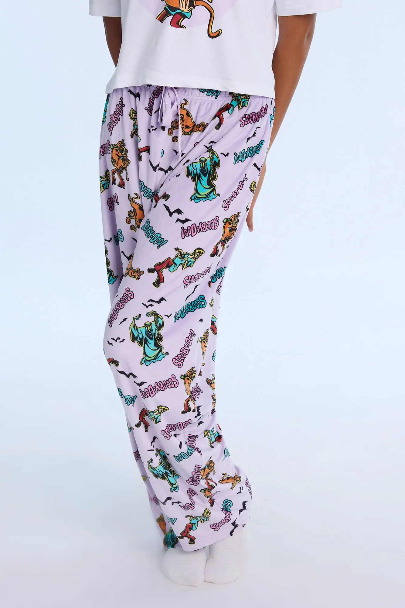Scooby-Doo Velour Pajama Tee & Pants 2-Piece Set sold by Bluenotes product image thumbnail 4