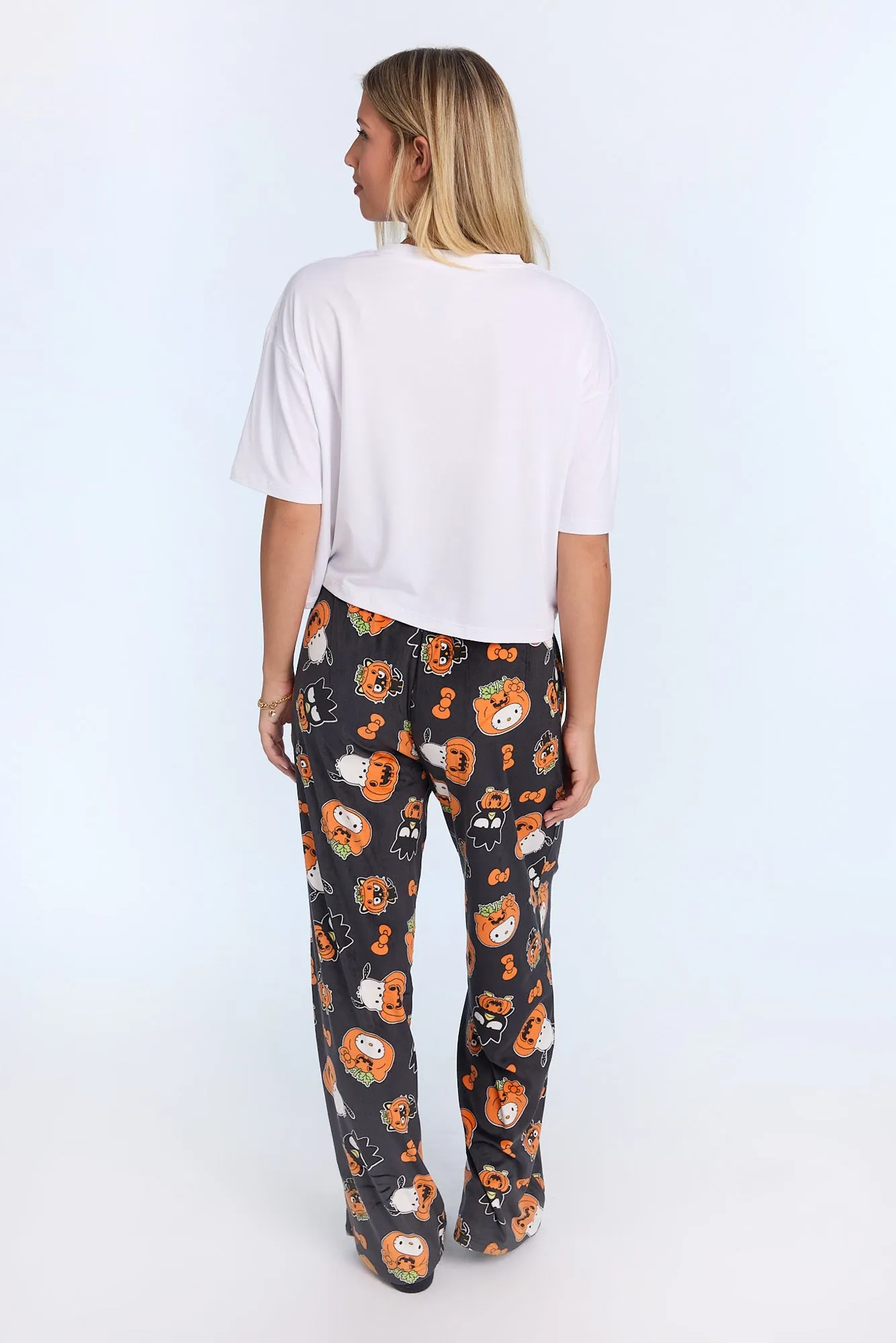 Hello Kitty And Friends Pumpkin Squad Super Soft Pajama Tee And Velour Pajama Pants 2-Piece Set sold by Bluenotes product image thumbnail 3