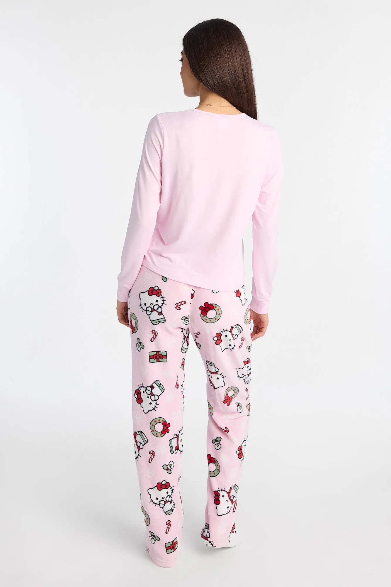 Hello Kitty Snowflakes Long Sleeve Pajama Top And Plush Pajama Pants 2-Piece Set sold by Bluenotes product image thumbnail 4