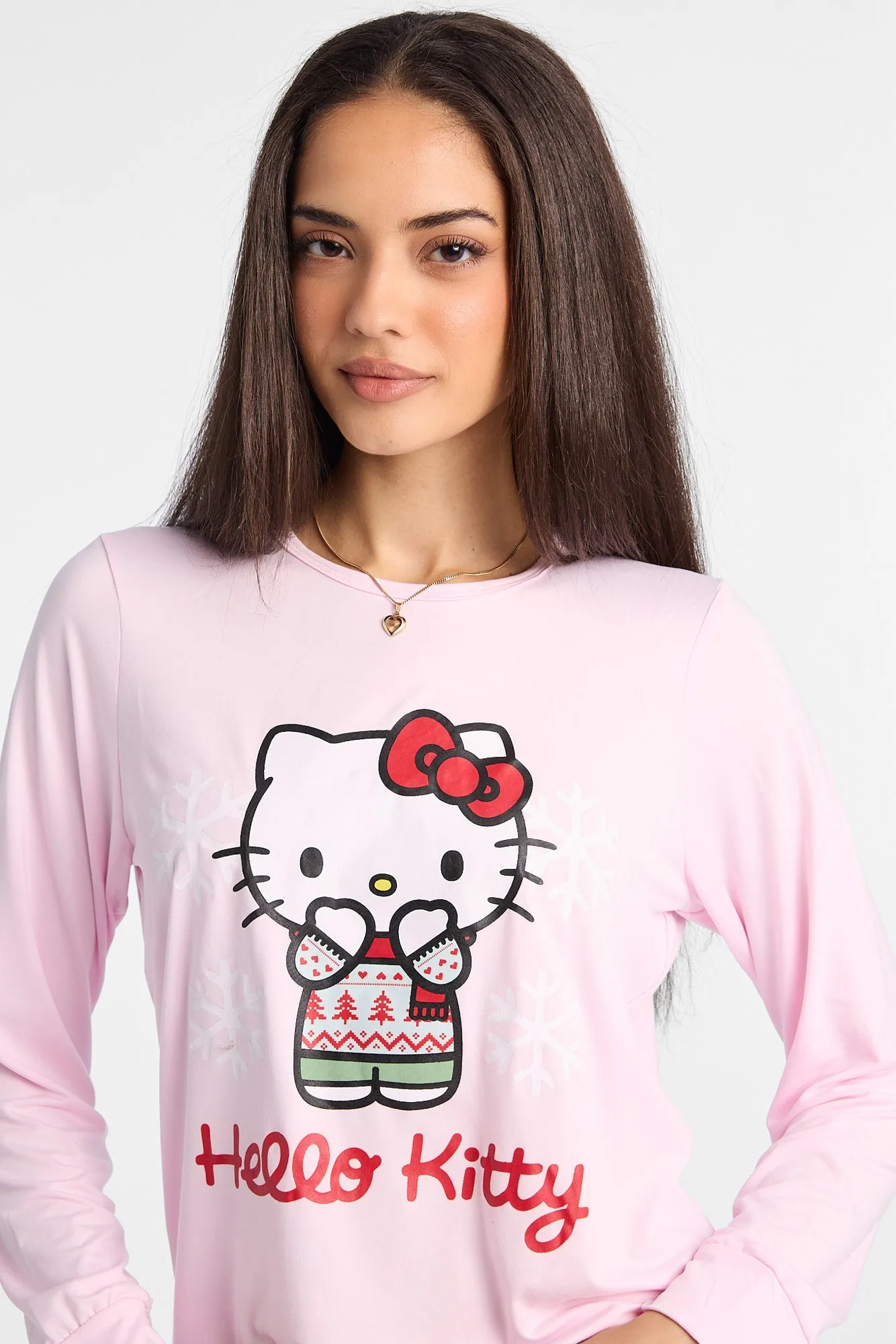 Hello Kitty Snowflakes Long Sleeve Pajama Top And Plush Pajama Pants 2-Piece Set sold by Bluenotes product image thumbnail 2