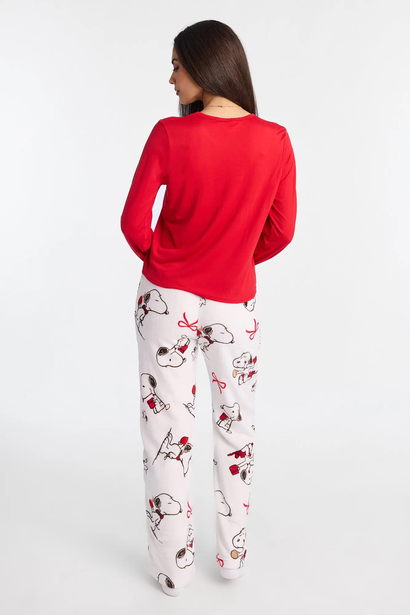 Peanuts Snoopy's Bakery & Cafe Long Sleeve Pajama Top And Plush Pajama Pants 2-Piece Set sold by Bluenotes product image thumbnail 3