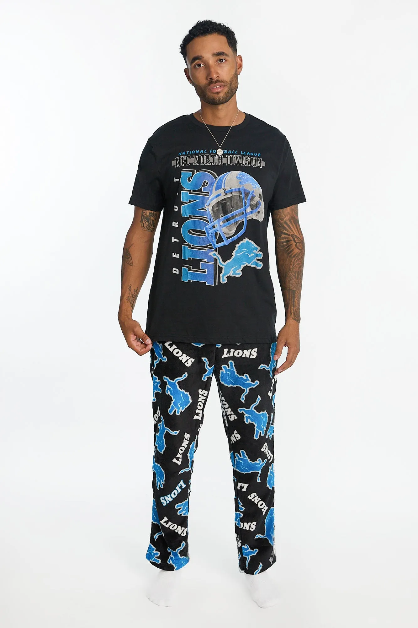 Detroit Lions Graphic Tee And Plush Pants Pajama 2-Piece Set sold by Bluenotes