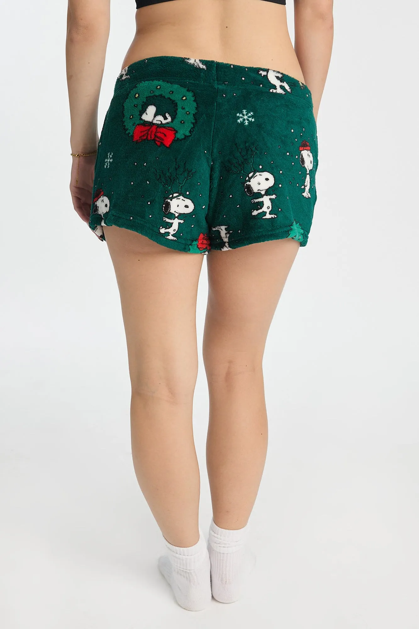 Peanuts Snoopy Wreath Plush Pajama Shorts sold by Bluenotes product image thumbnail 3