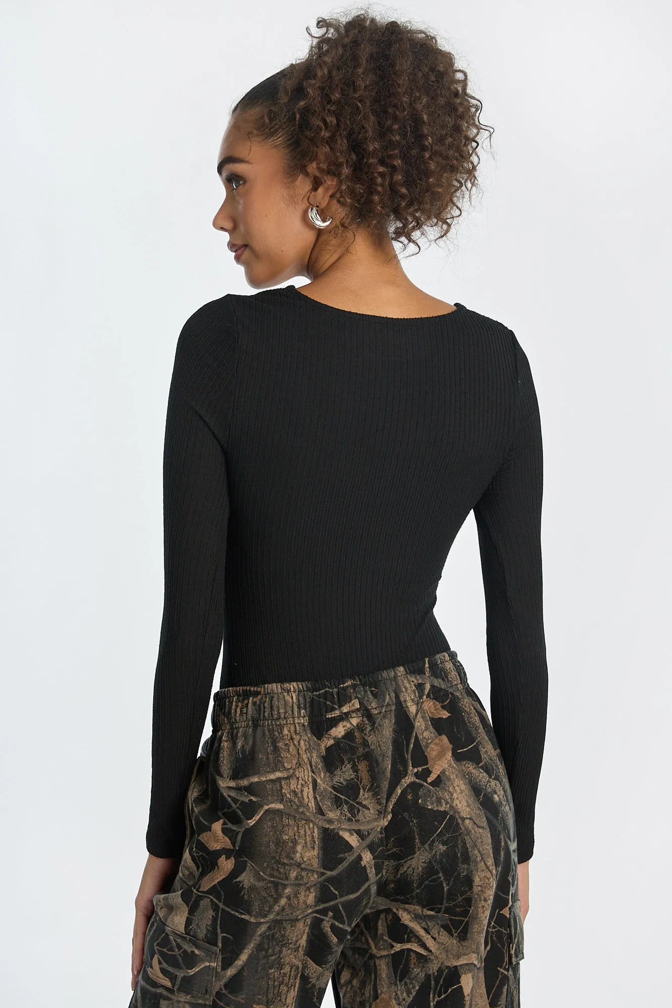 Ribbed Knit Long Sleeve V-Neck Bodysuit sold by Bluenotes product image thumbnail 4