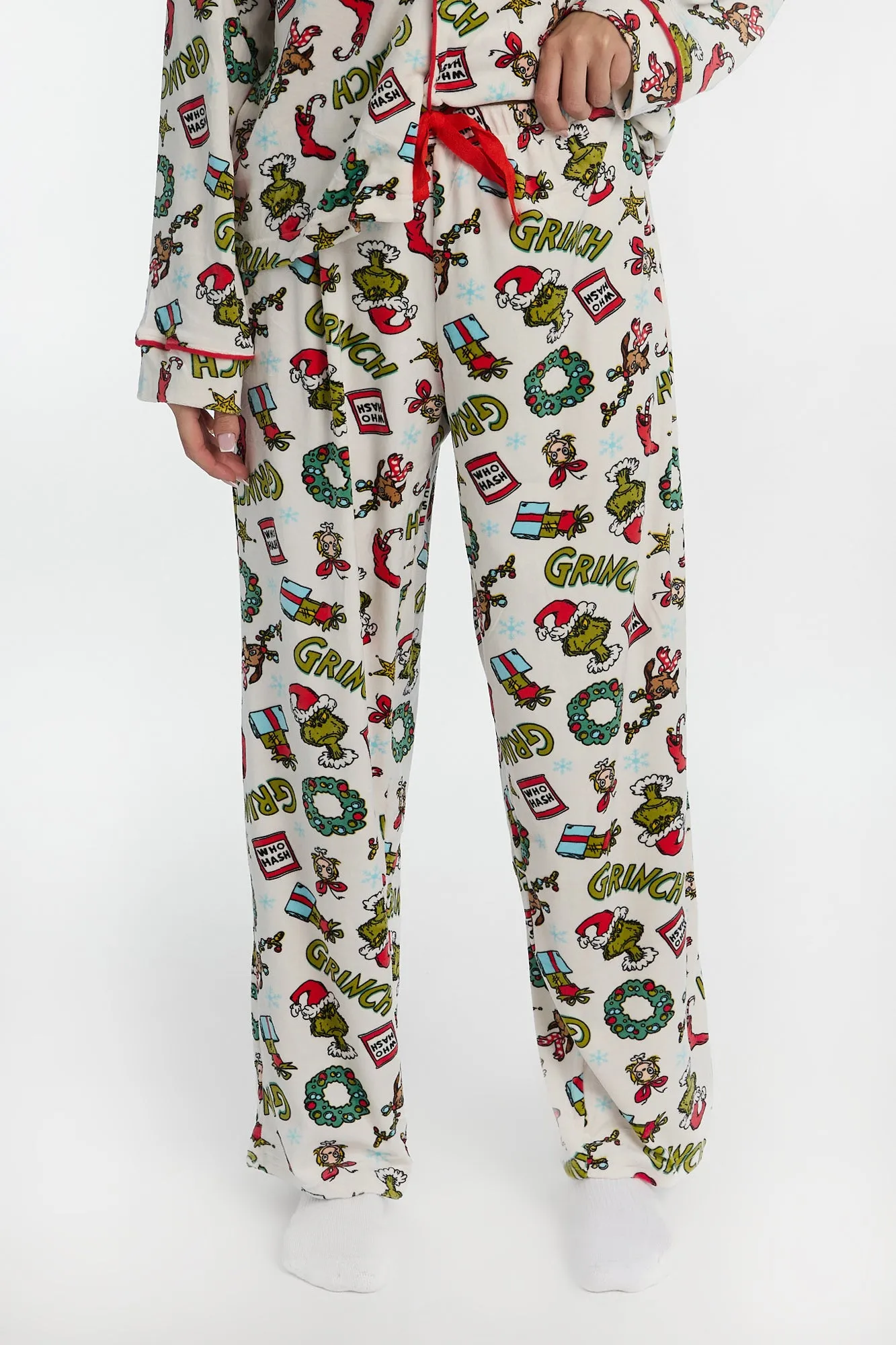 The Grinch Wreath Pajama Dad Shirt And Pants 2-Piece Set sold by Bluenotes product image thumbnail 4