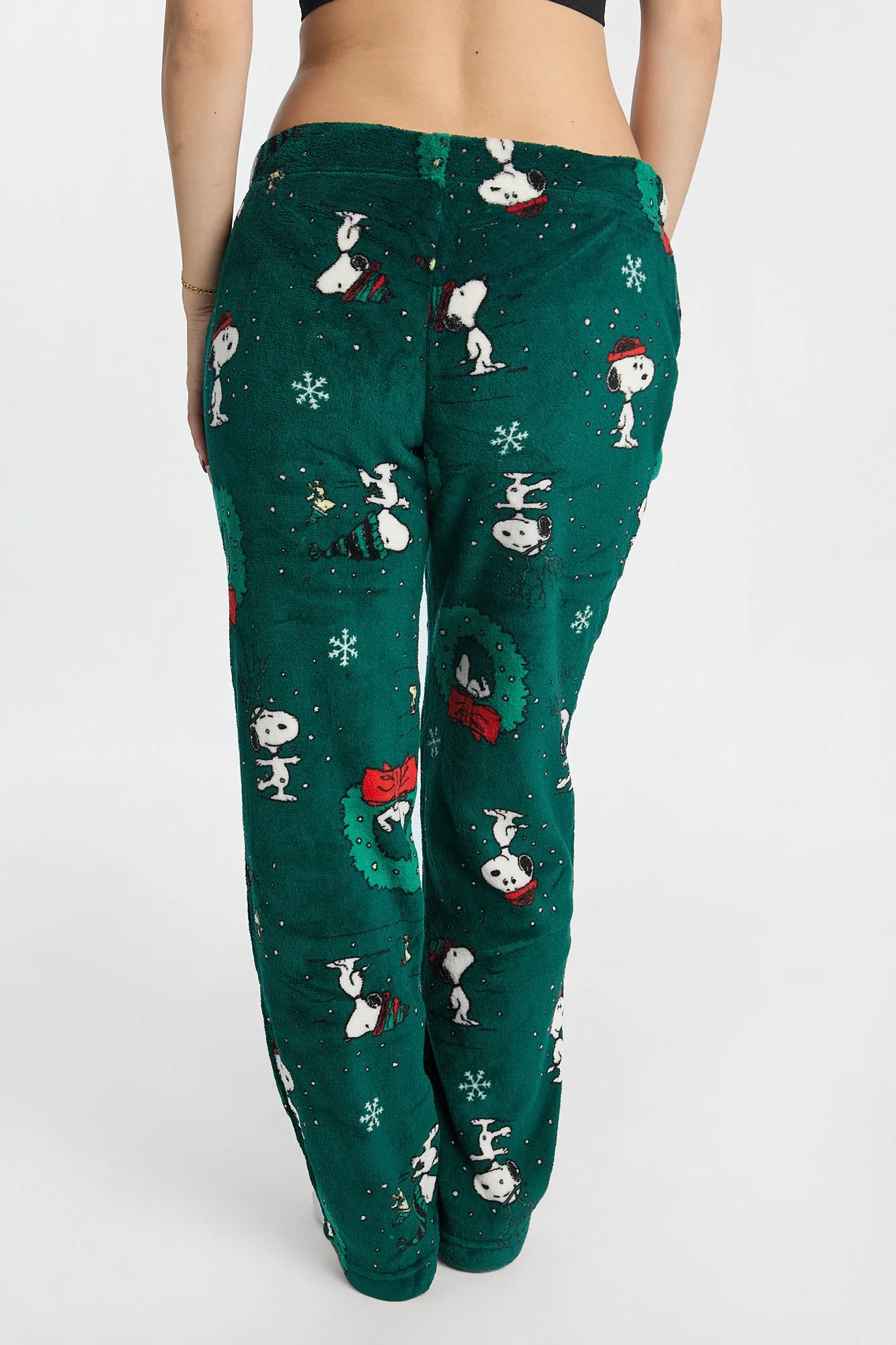 Peanuts Snoopy Wreath Plush Pajama Pants sold by Bluenotes product image thumbnail 3