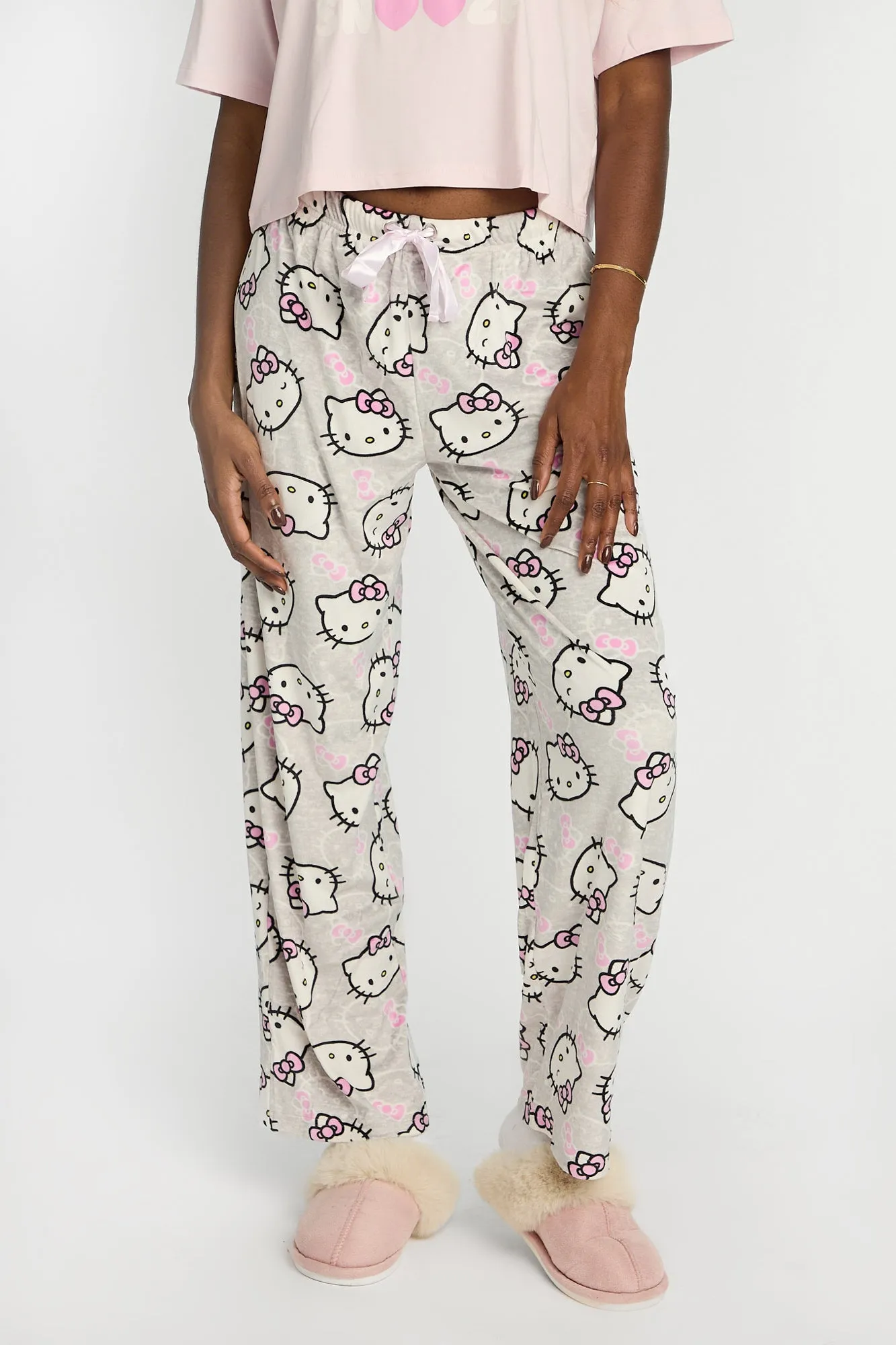 Hello Kitty Snooze Super Soft Pajama Tee And Velour Pajama Pants 2-Piece Set sold by Bluenotes product image thumbnail 4