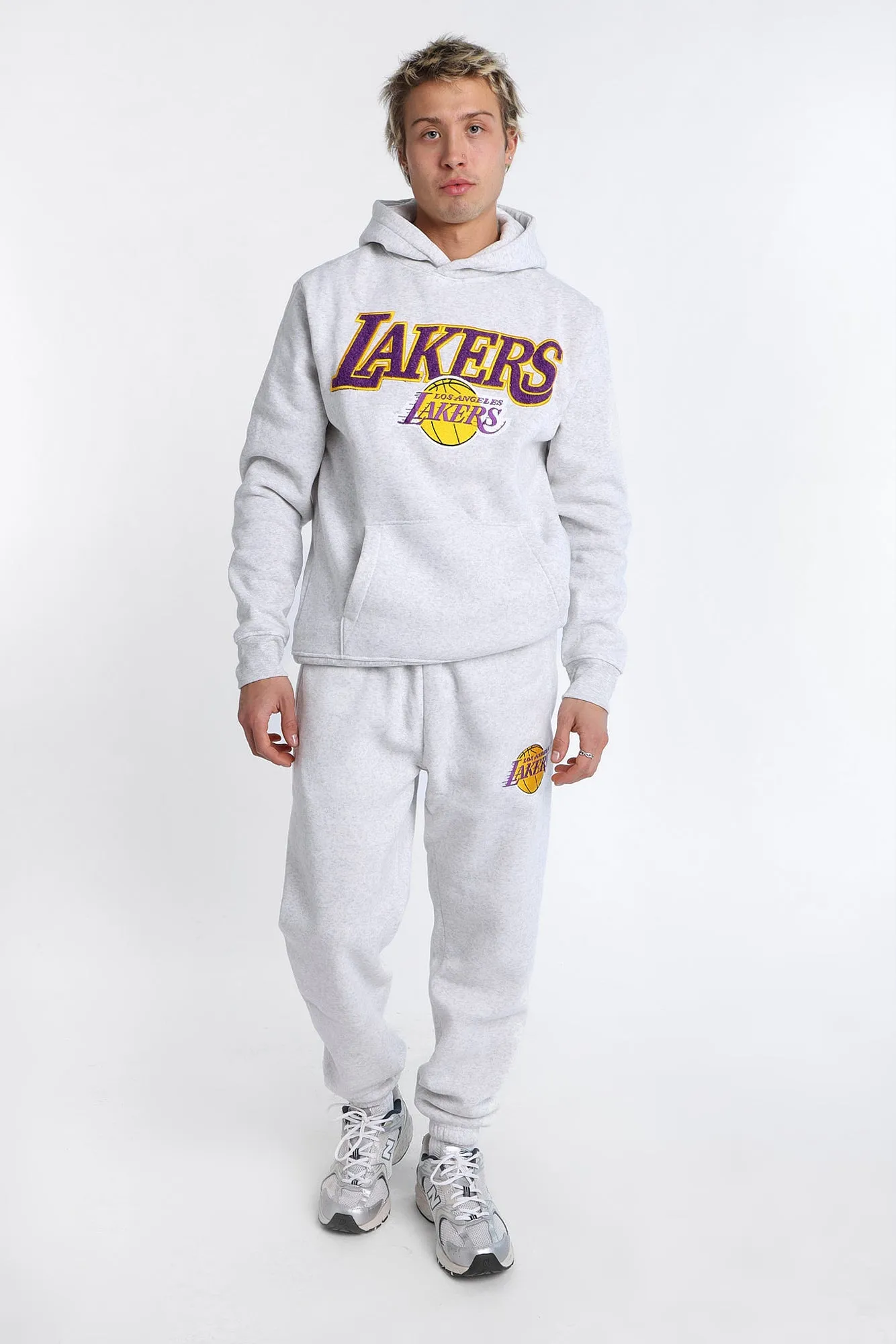 Los Angeles Lakers Chenille Hoodie sold by Bluenotes product image thumbnail 4
