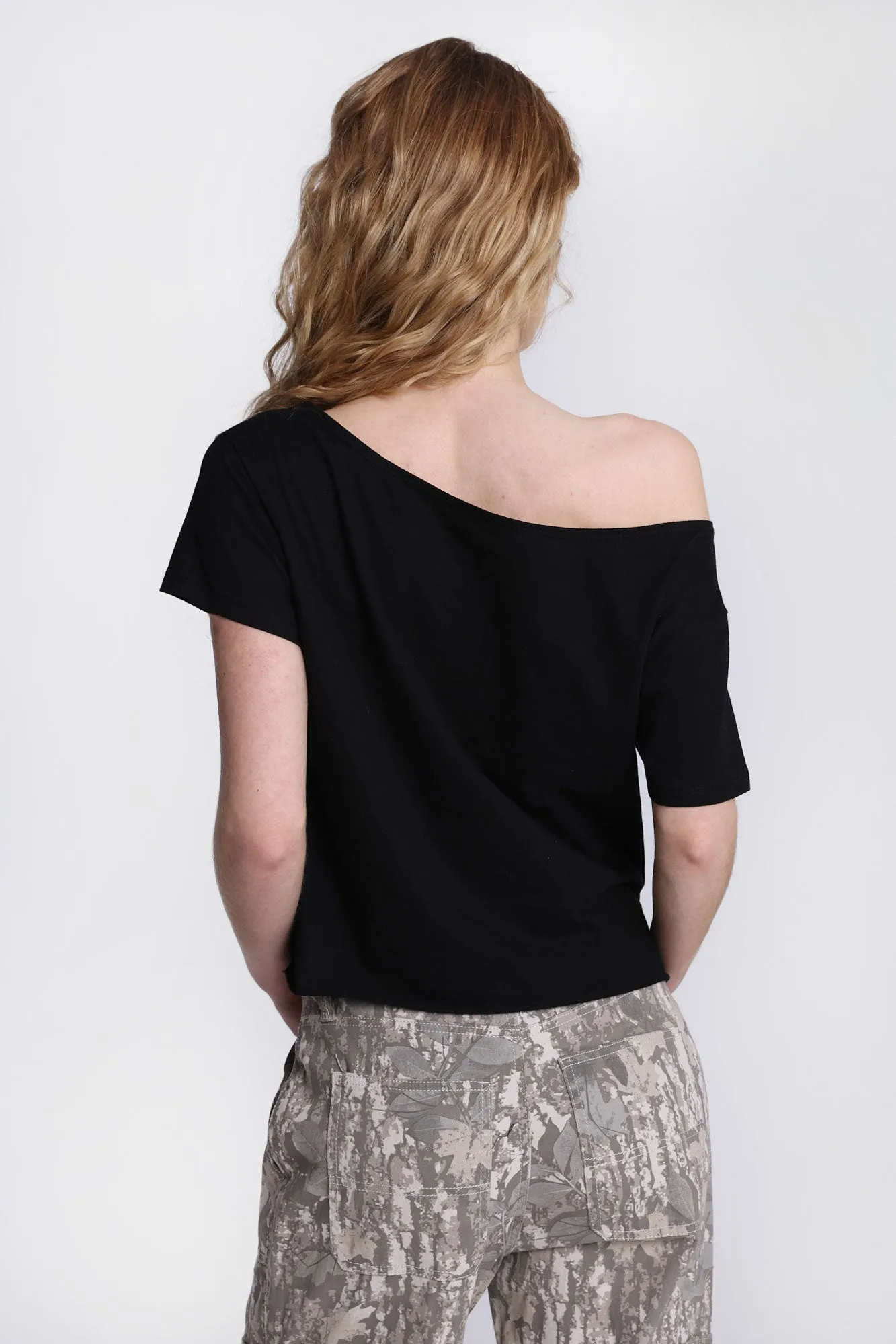 Aéropostale Off-Shoulder Short Sleeve Oversized Tee sold by Bluenotes product image thumbnail 4
